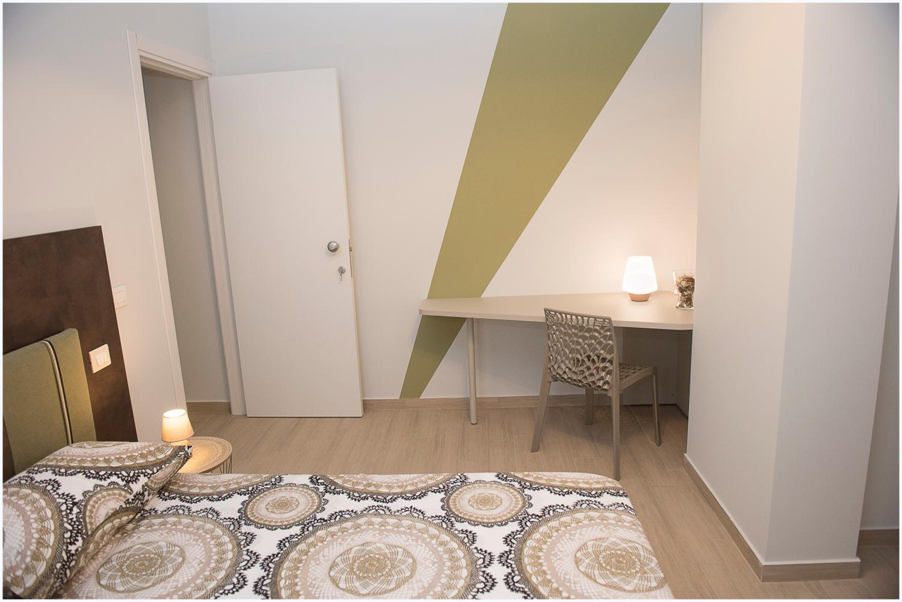 Double Room with Garden View - Photo 24