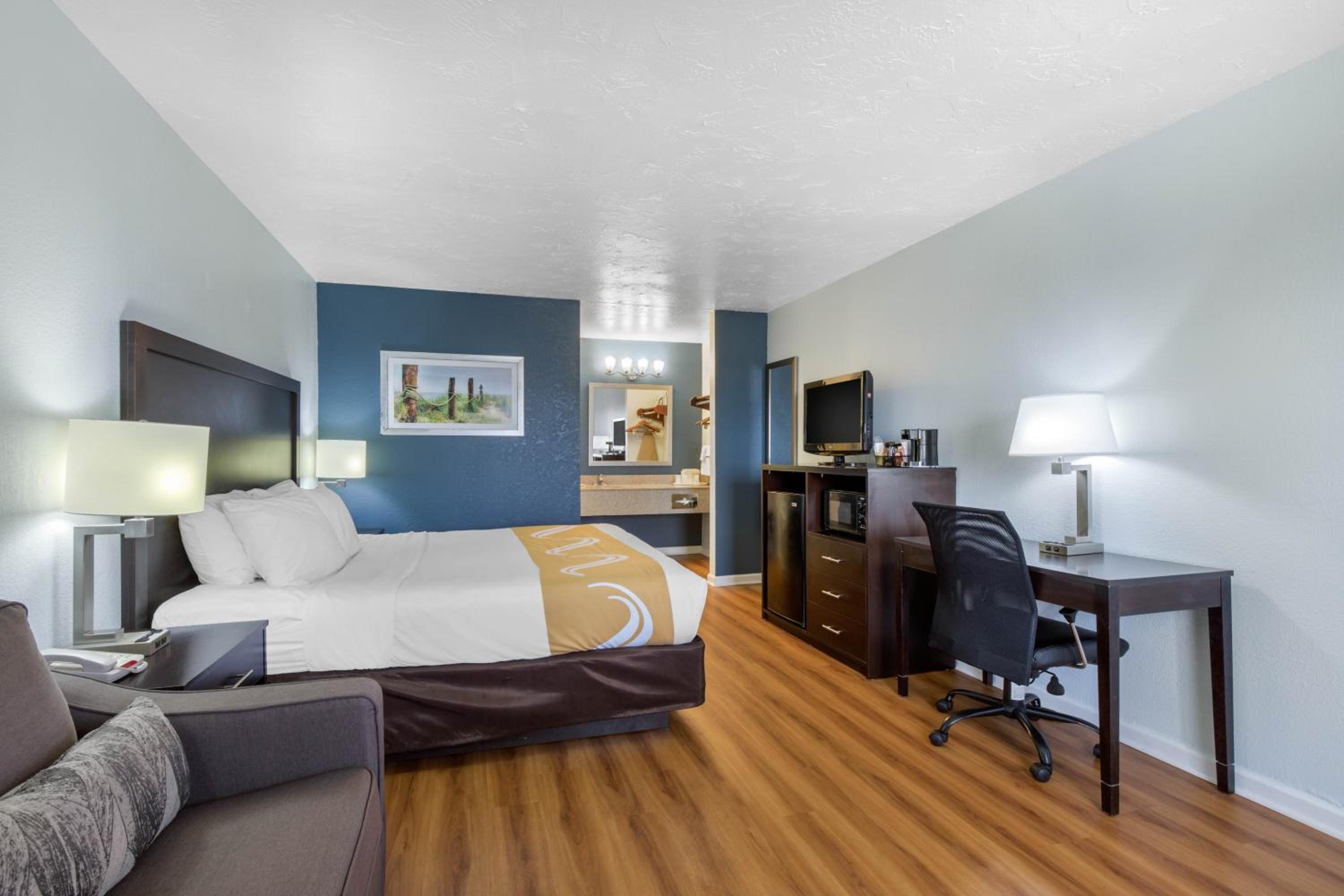 King Room With Sofa Bed And Dune View - Non-Smoking