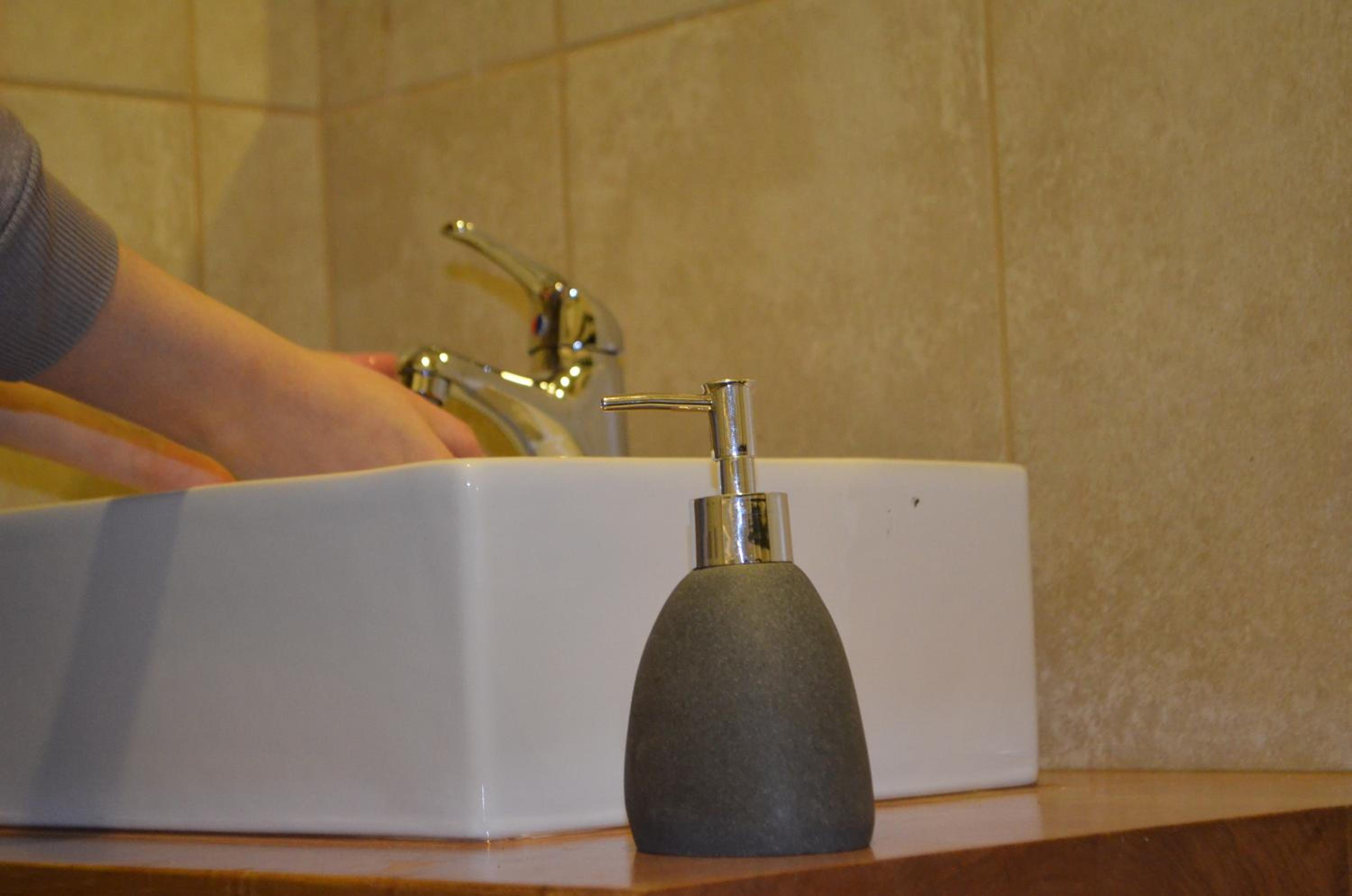 Quadruple Room With Private Bathroom photo 1