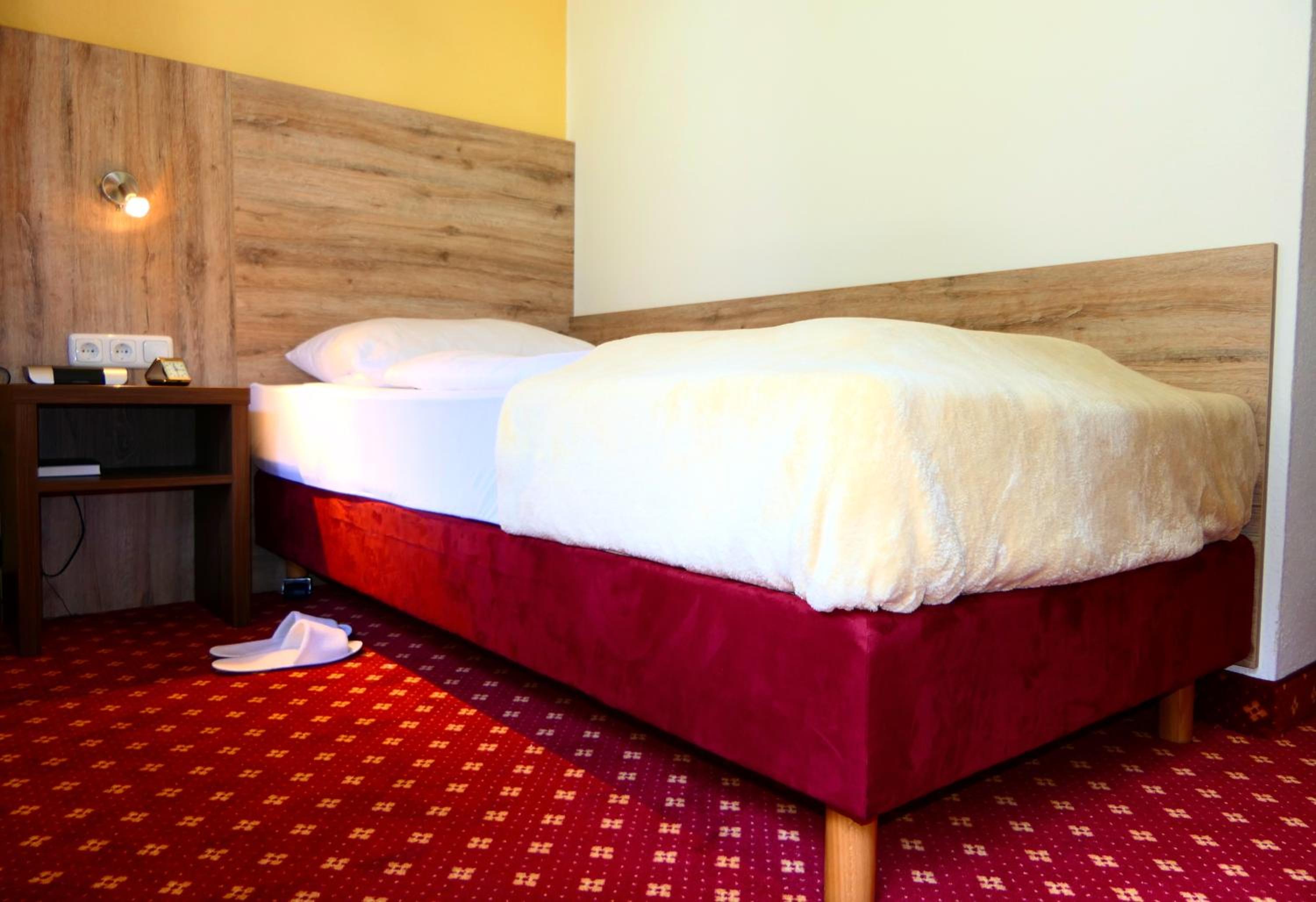 Single Room photo 2