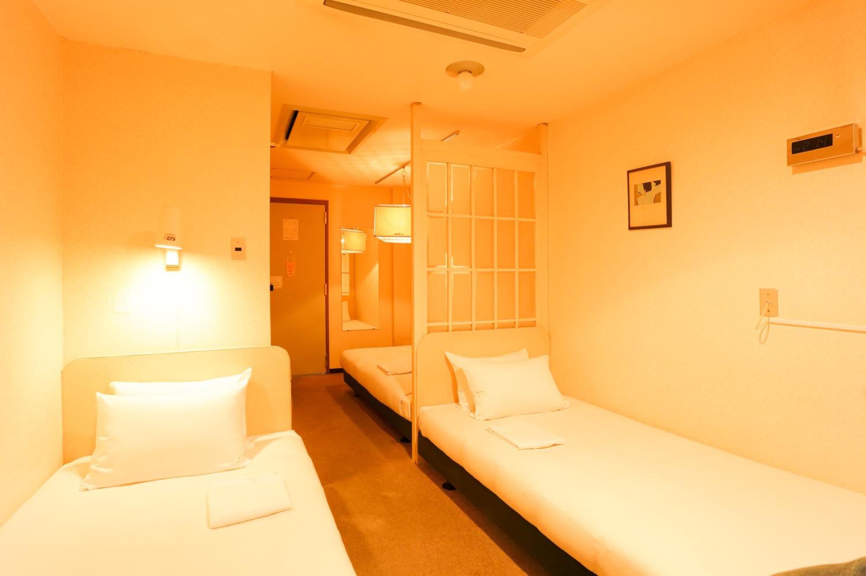 Triple Room - Smoking - Annex photo 3