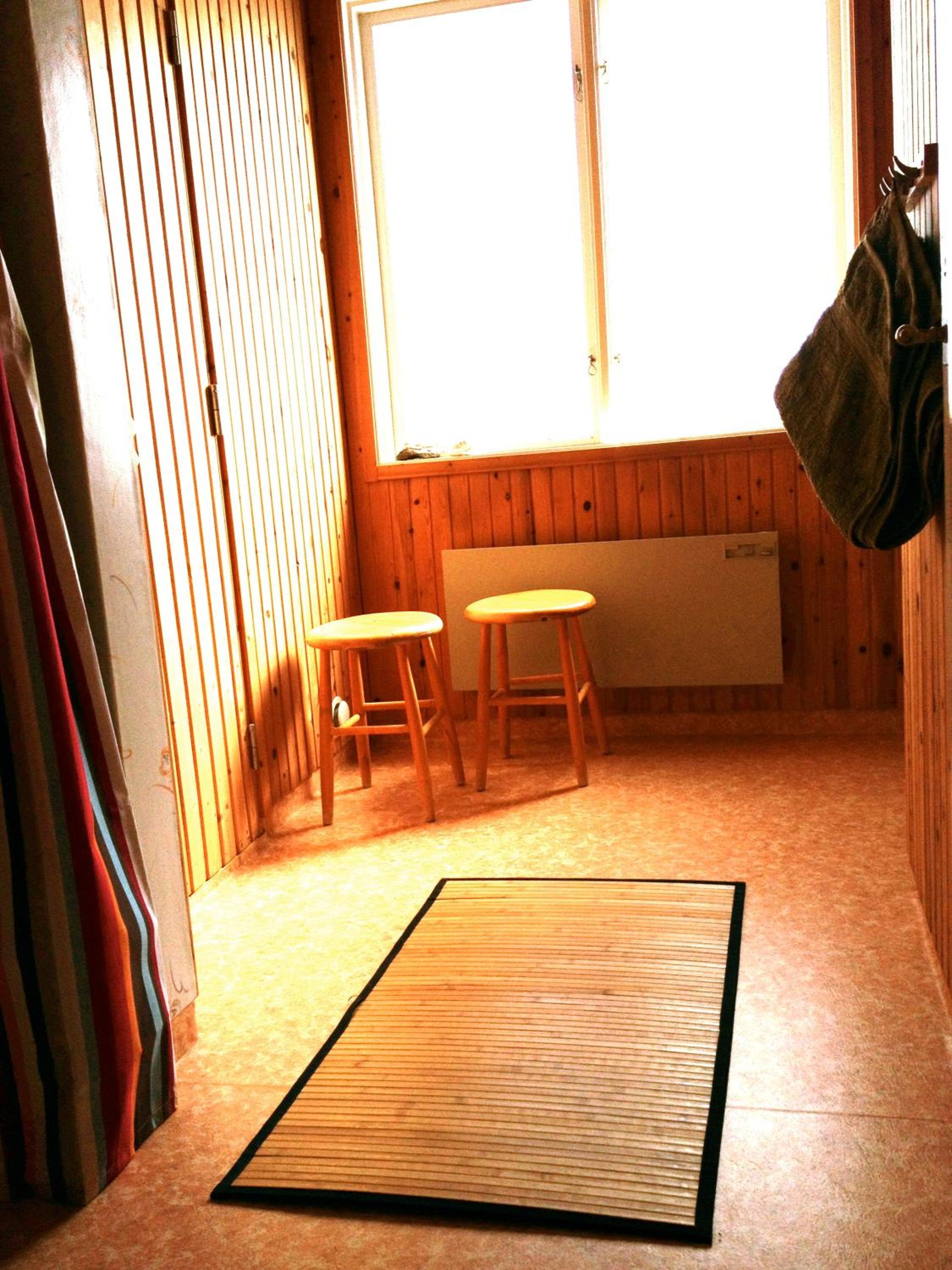 Four-Bedroom Lodge - Photo 9