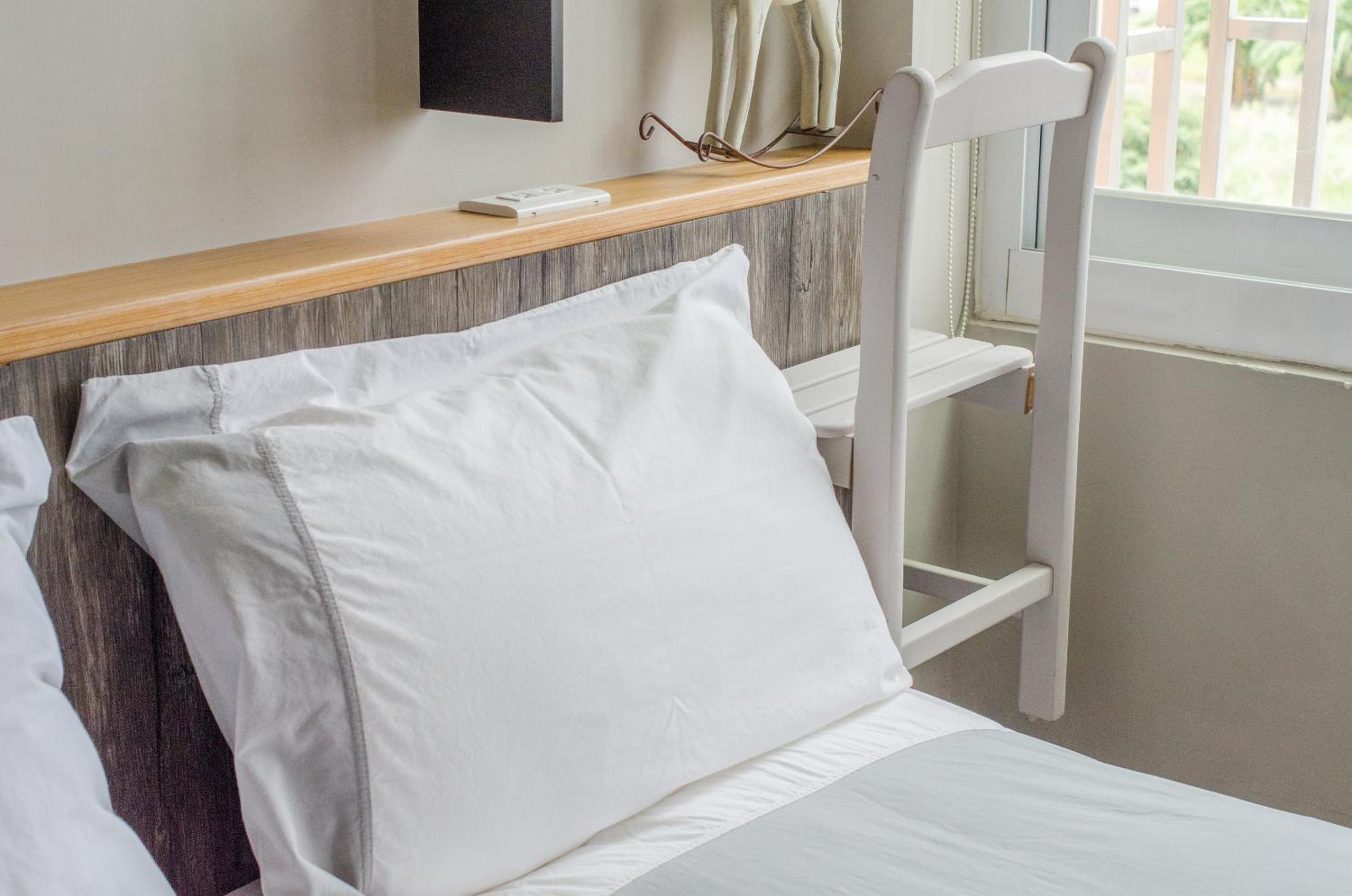 Quadruple Room with Private Bathroom photo 3