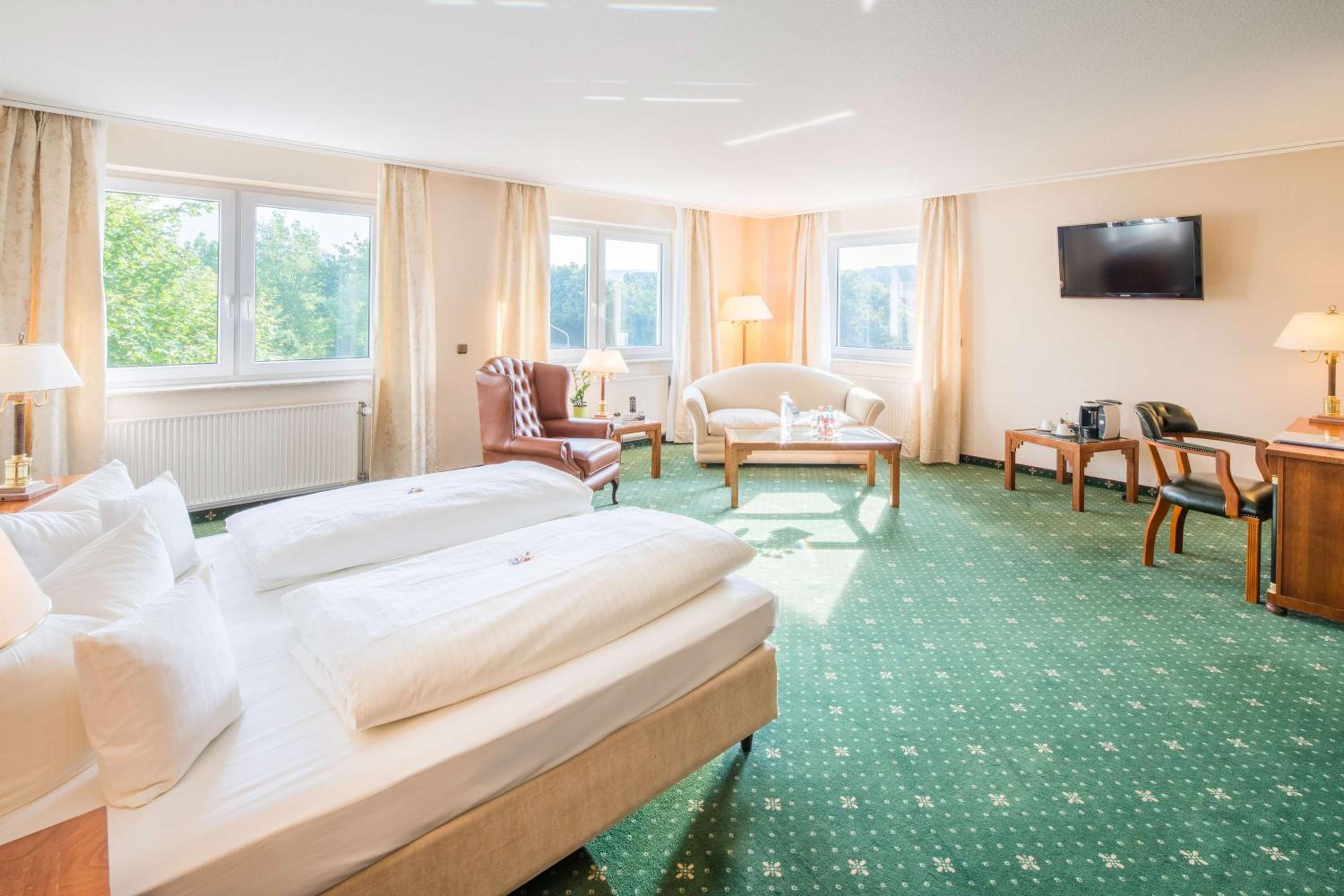 Deluxe Double Room with Double Bed photo 1