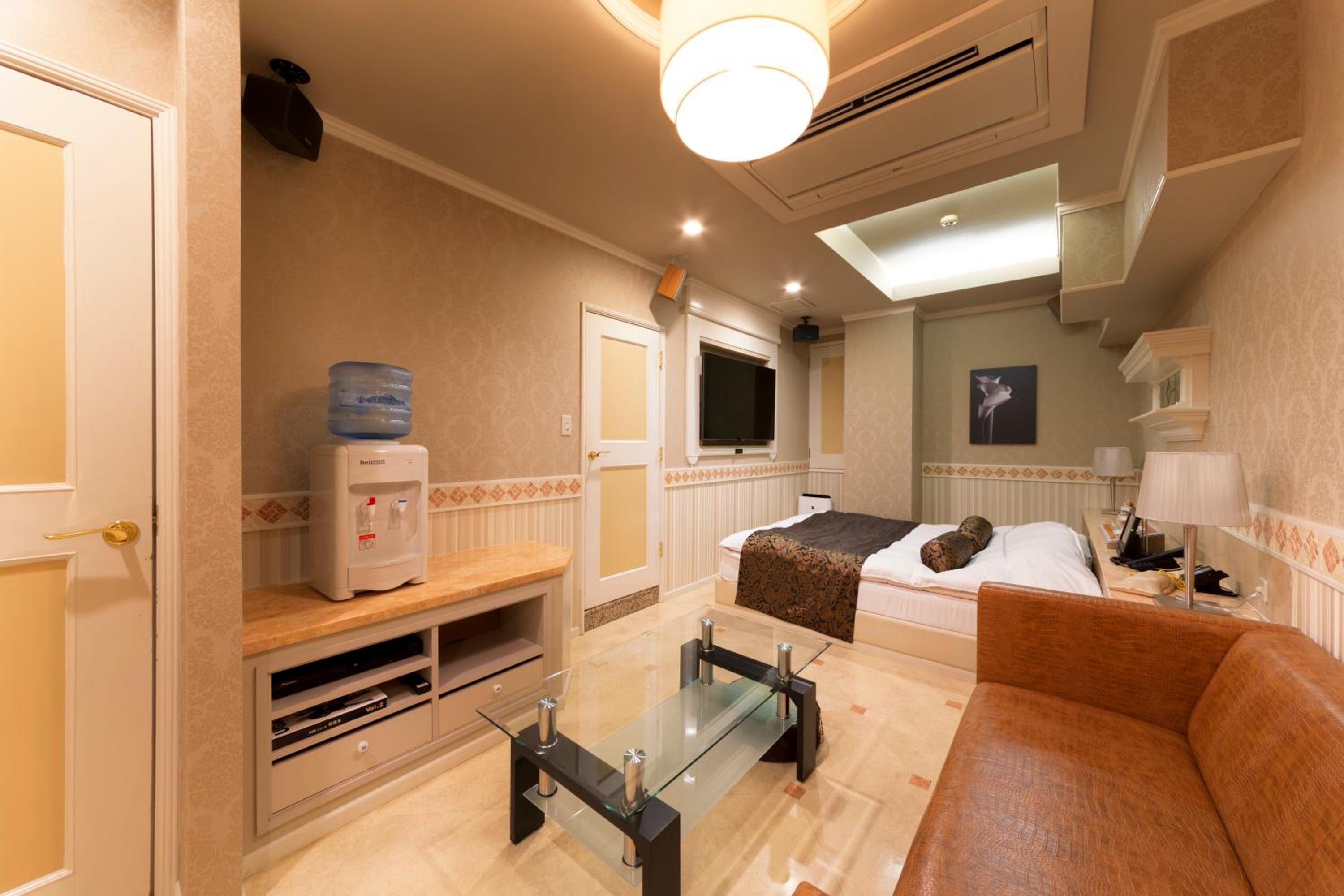Economy Double Room photo 1