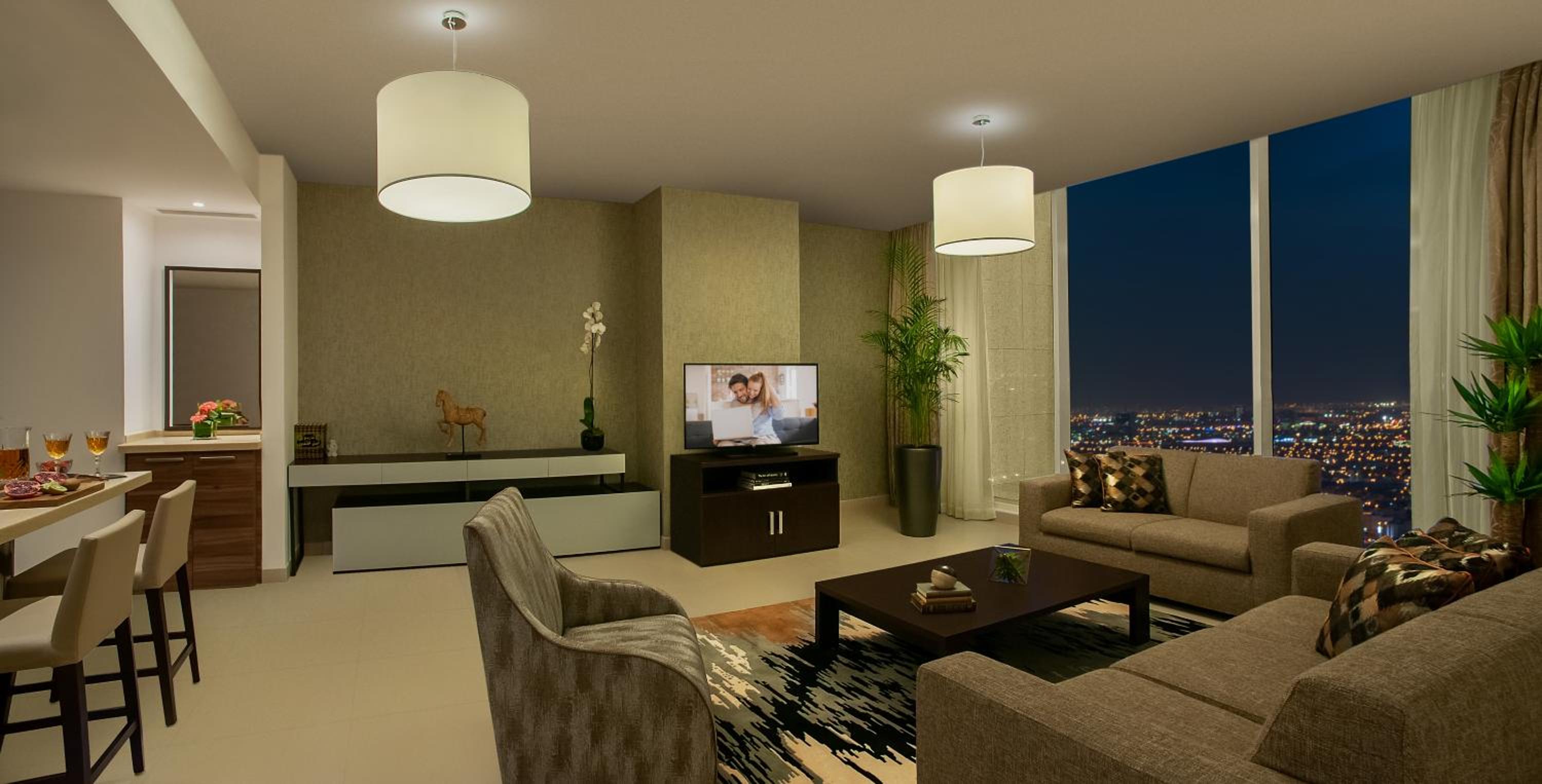 Two-Bedroom Executive photo 2