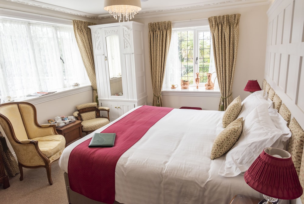 4 Charles Darwin room photo 1