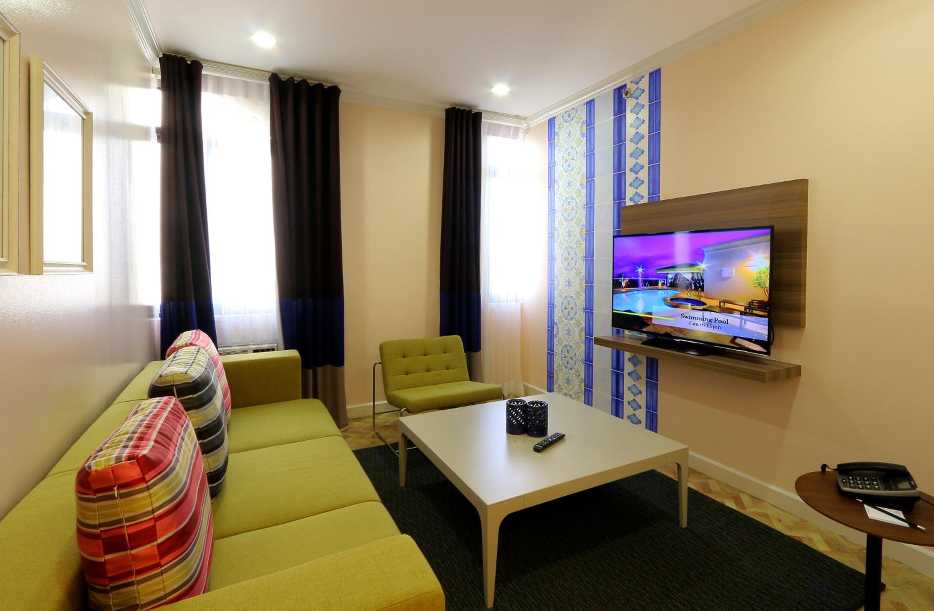 One Bedroom Executive - Photo 7