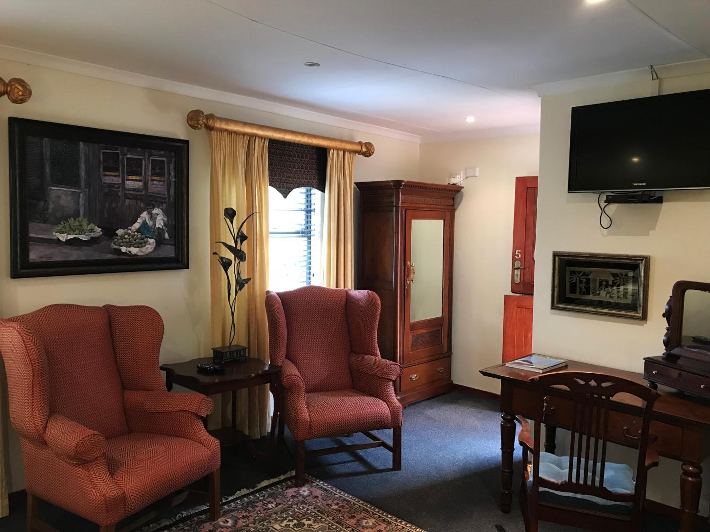 Deluxe Double or Twin Room - Photo 2