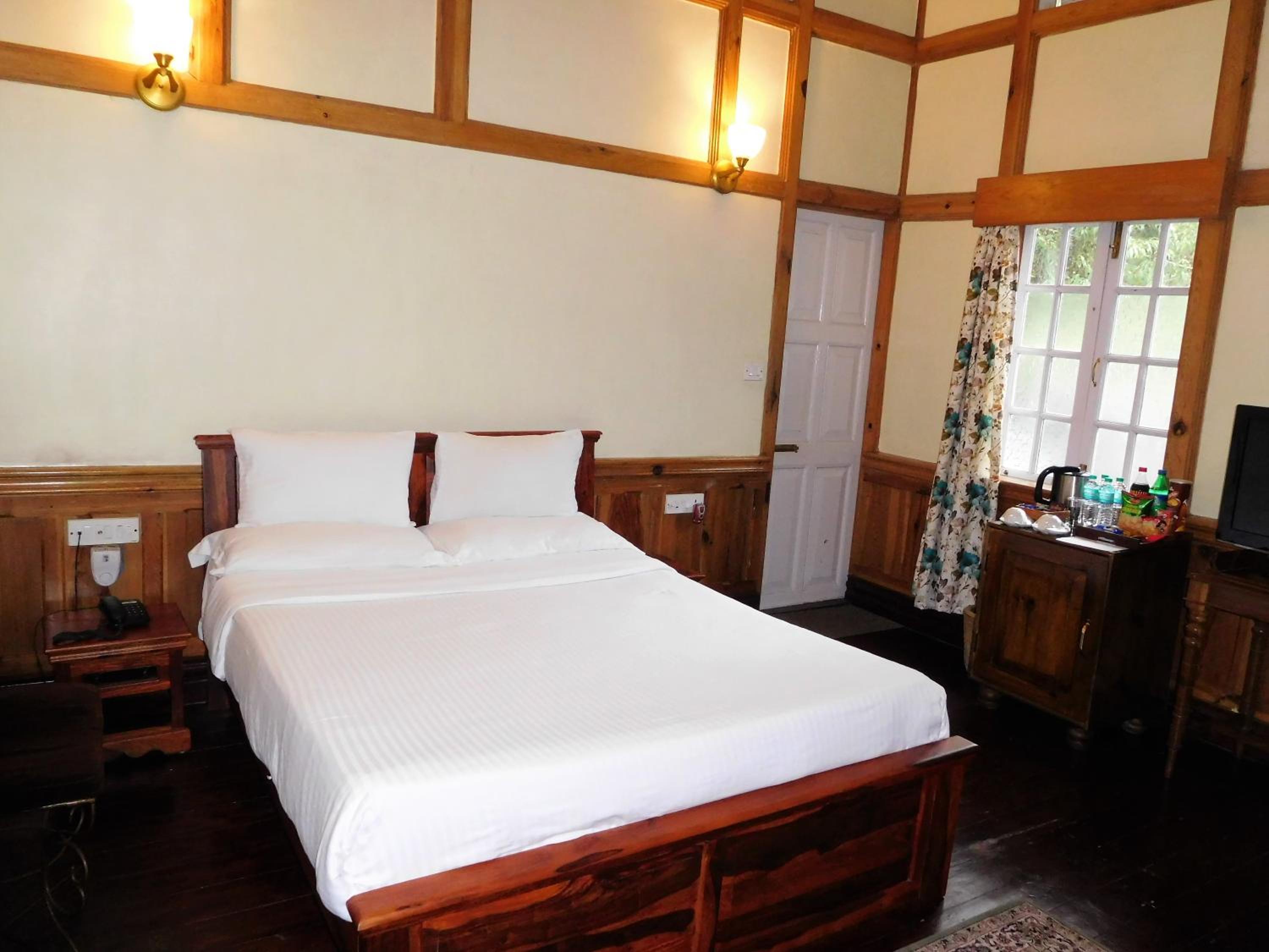 Deluxe Room - Photo 4