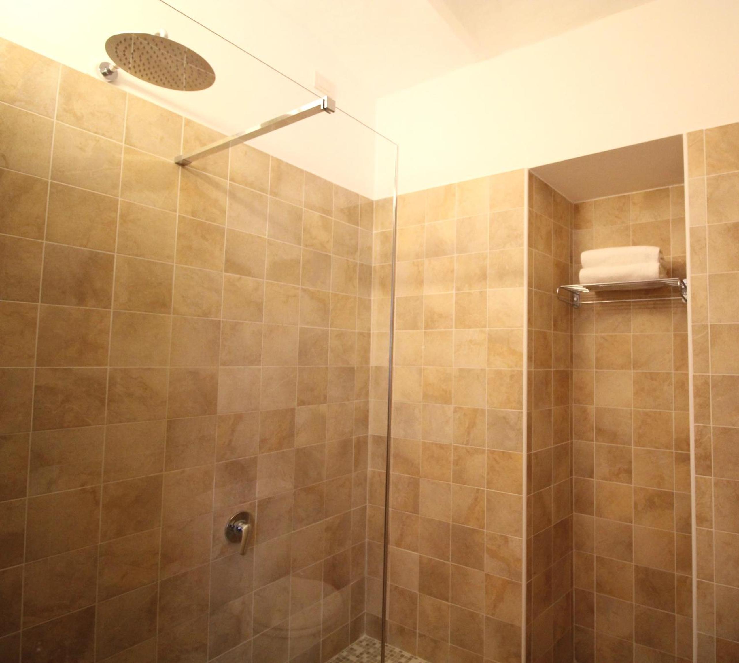 Classic Double or Twin Room photo 3