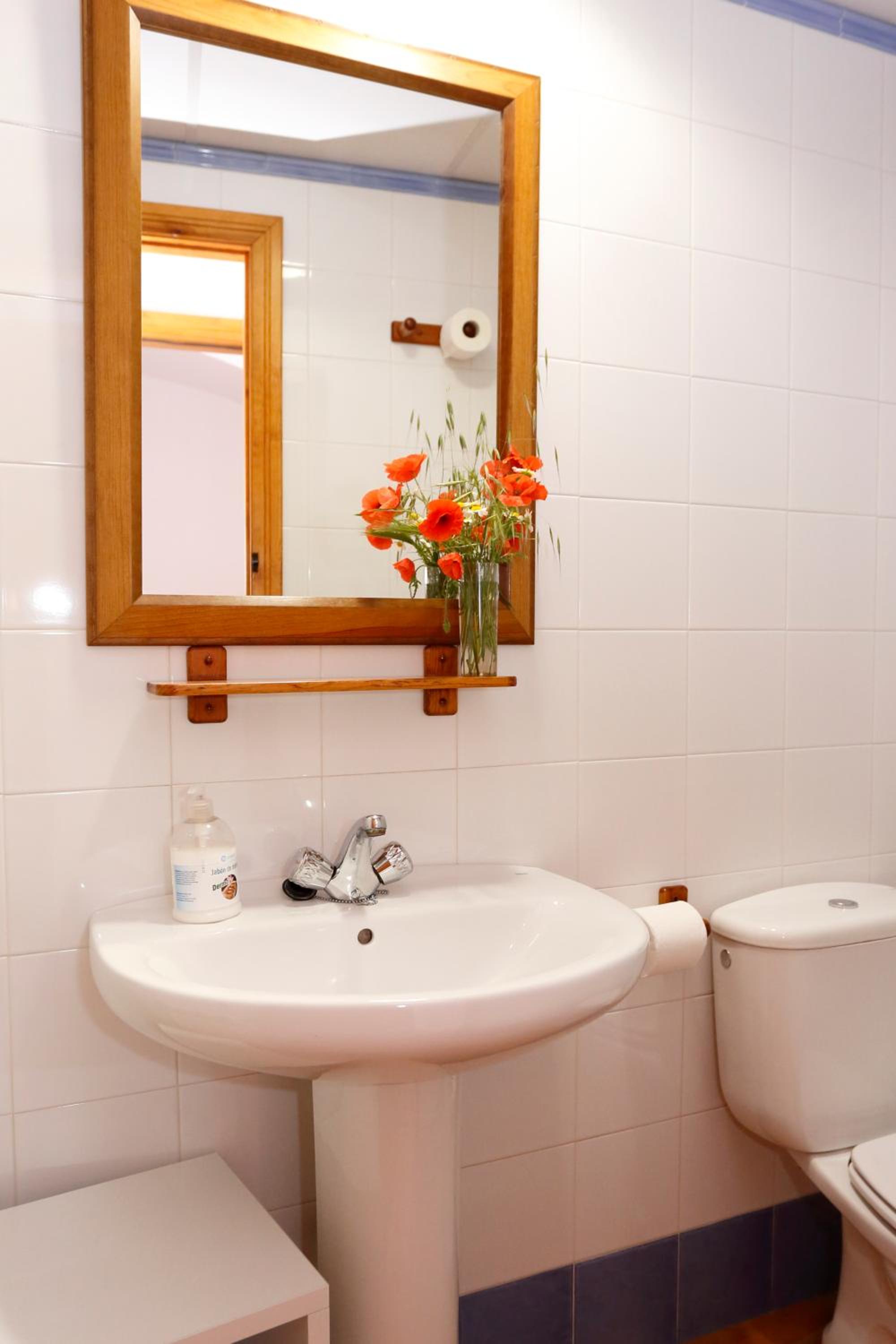 Two-Bedroom House photo 3