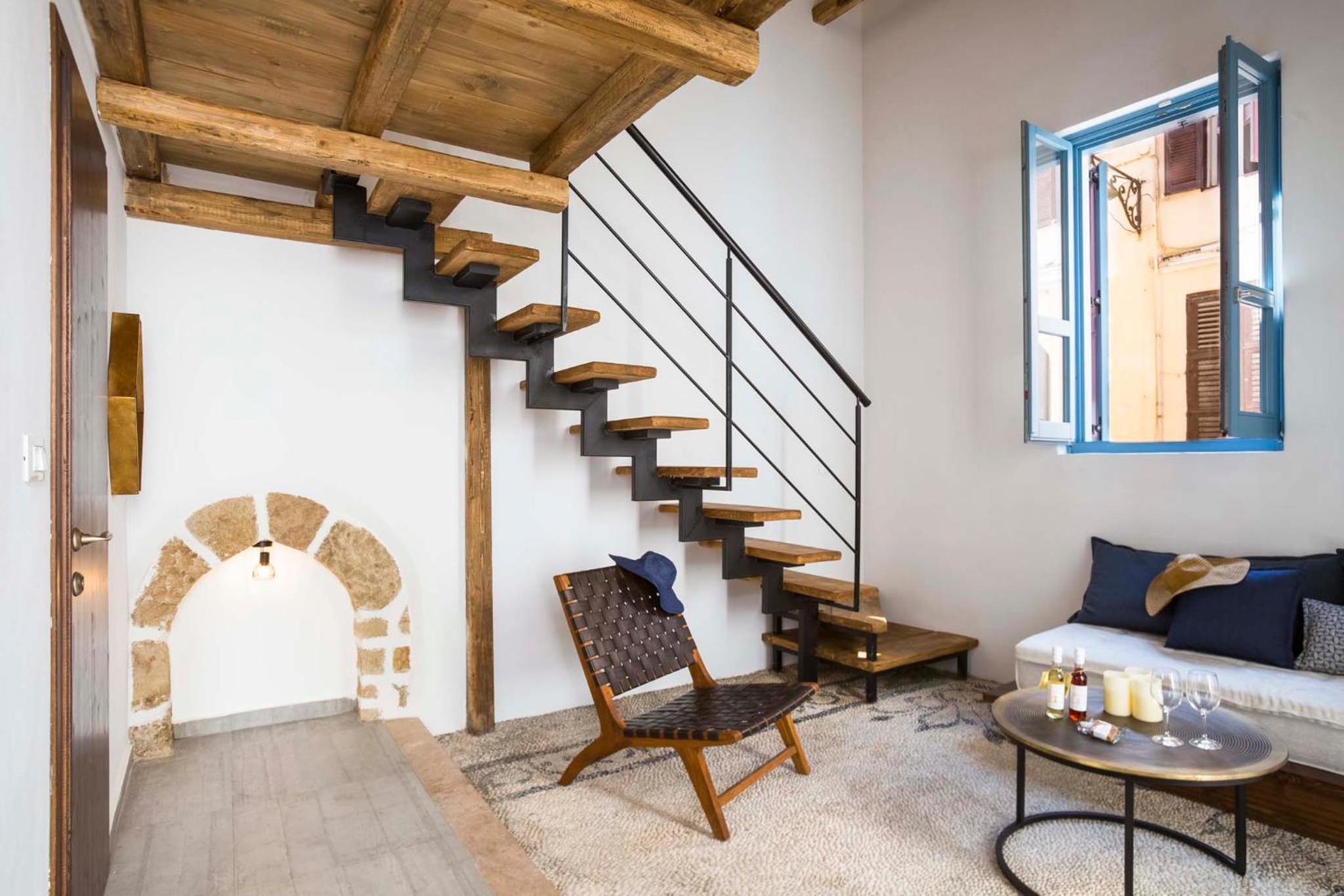 Mosaic Loft Suite