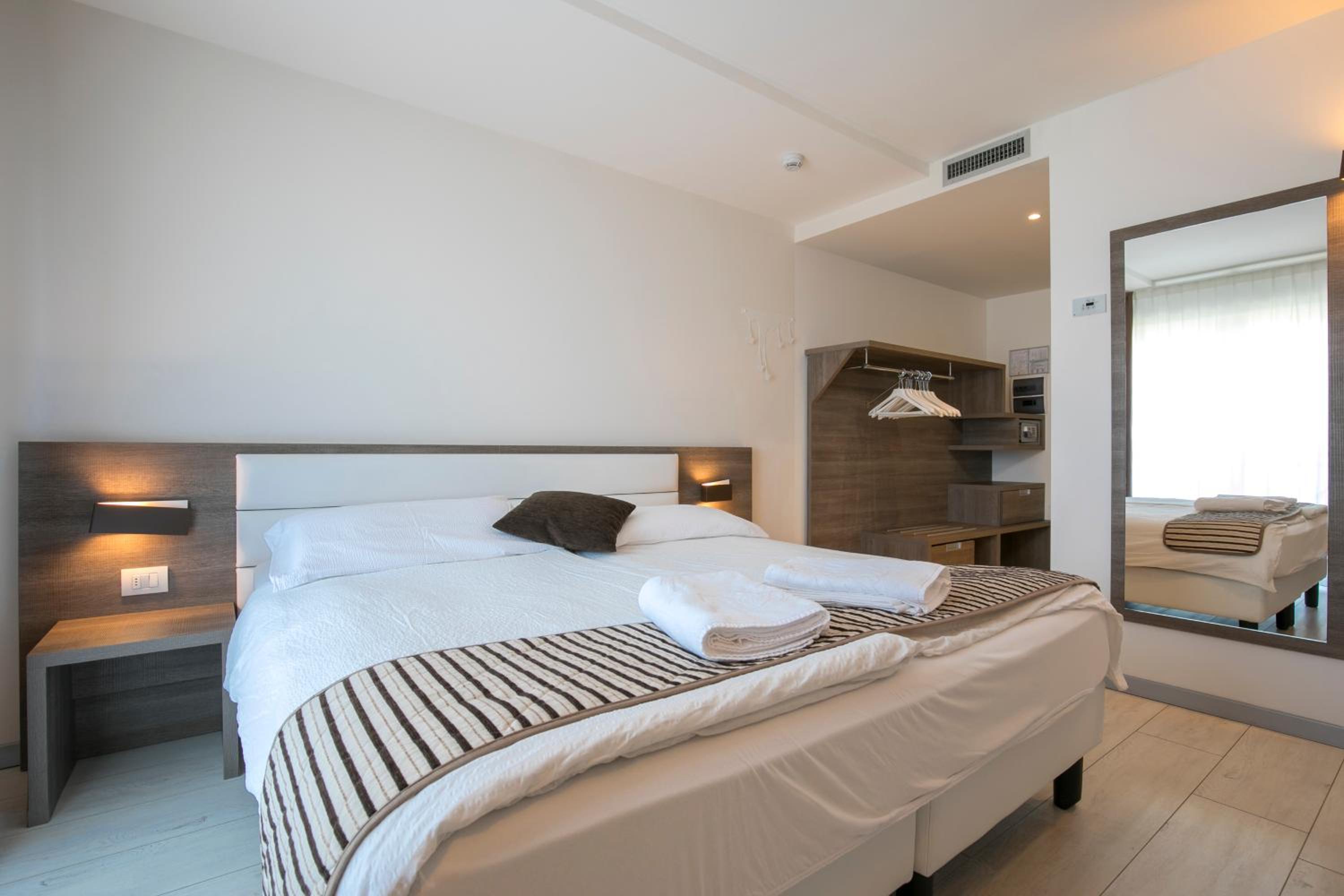 Superior Quadruple Room photo 1
