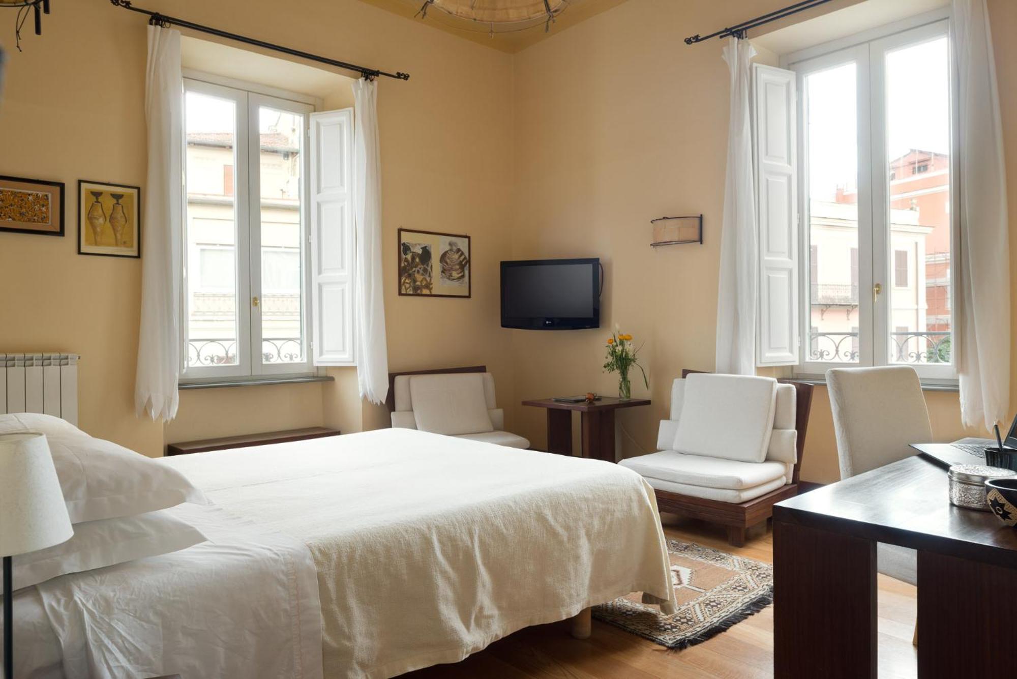 Deluxe Queen Room photo 3