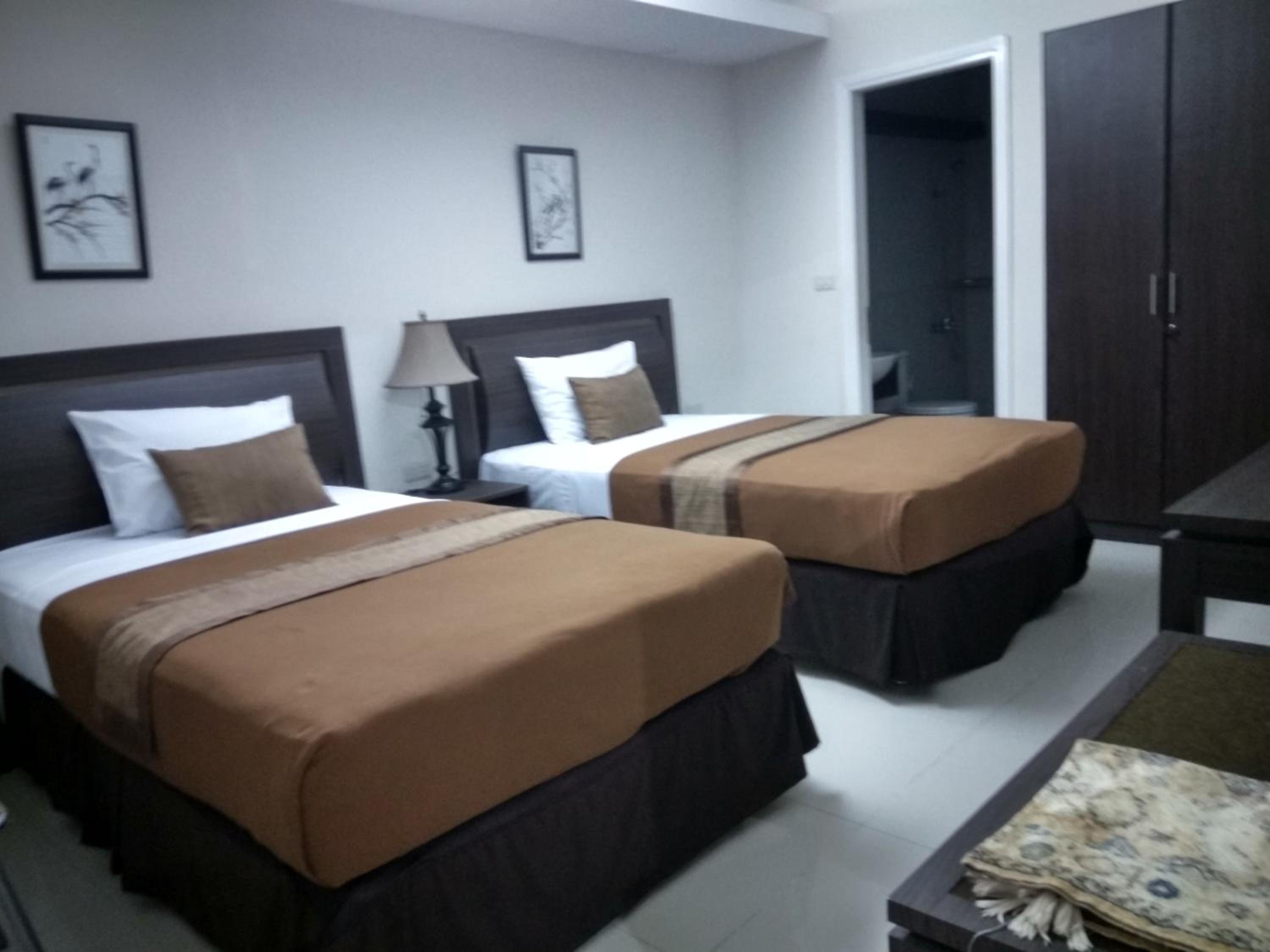 Double or Twin Room with Garden View - Photo 1