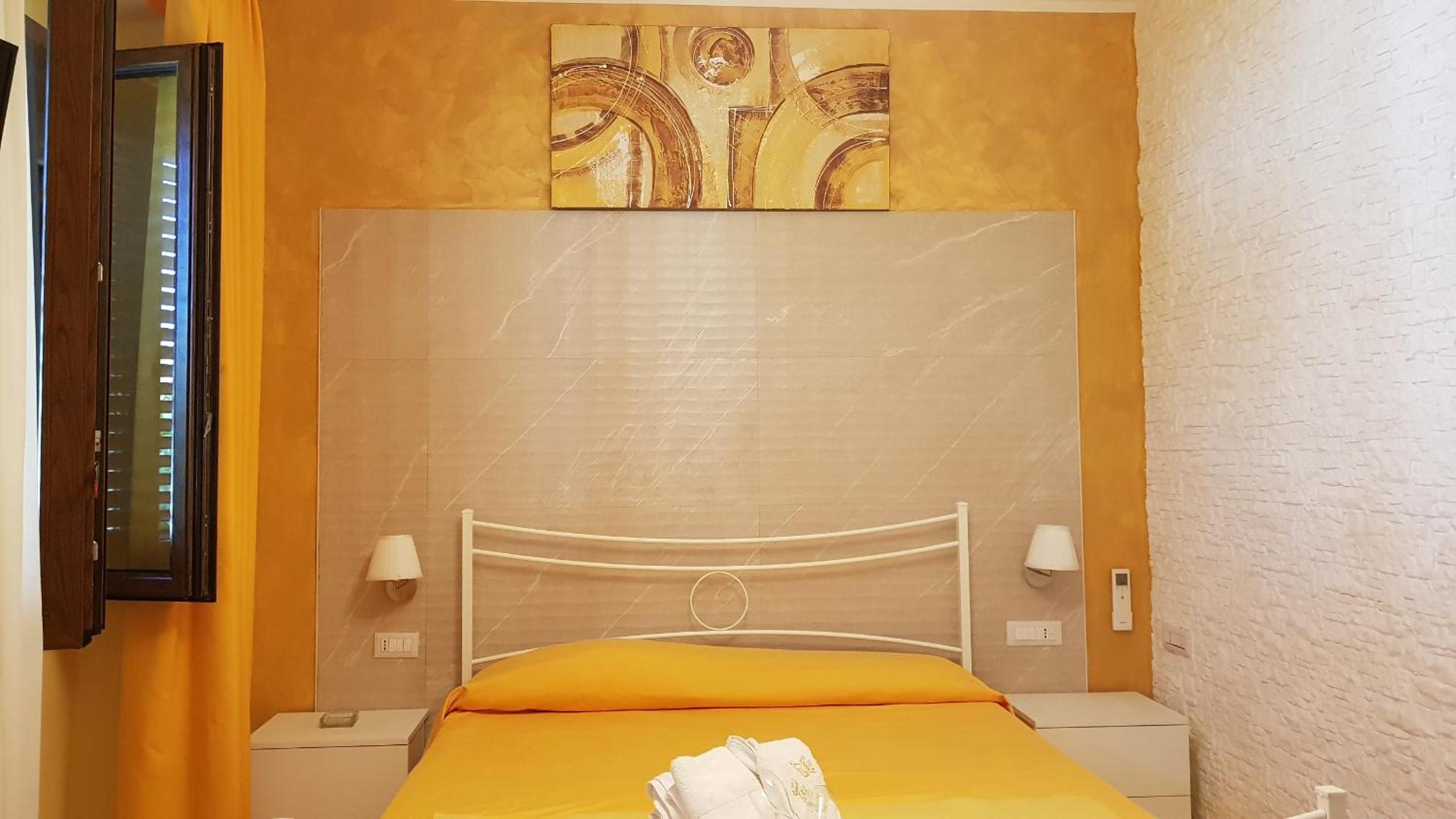 Double Room - Photo 37