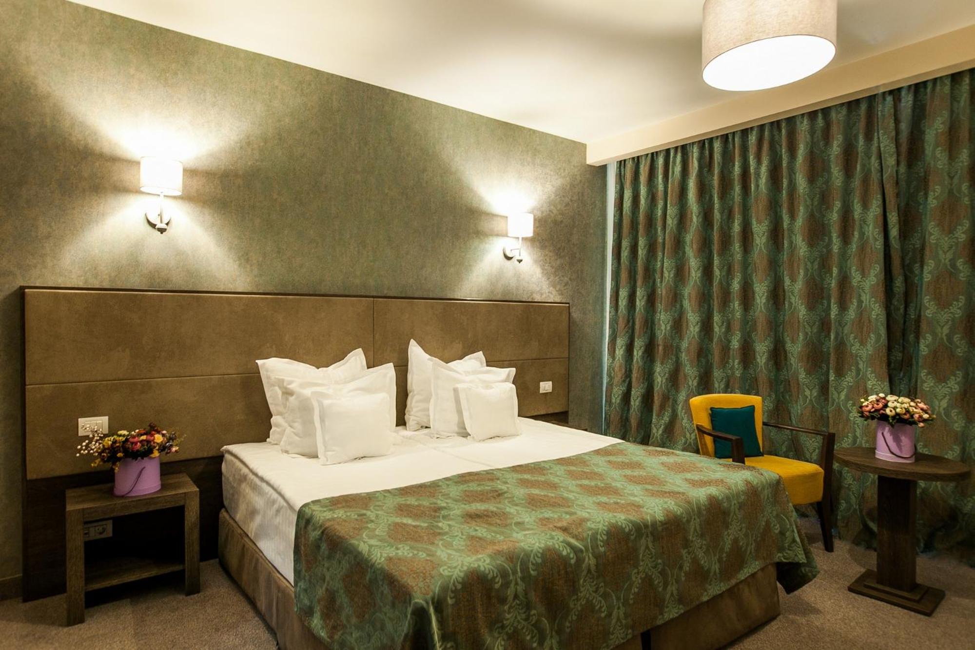 Standard Double Room - Photo 3