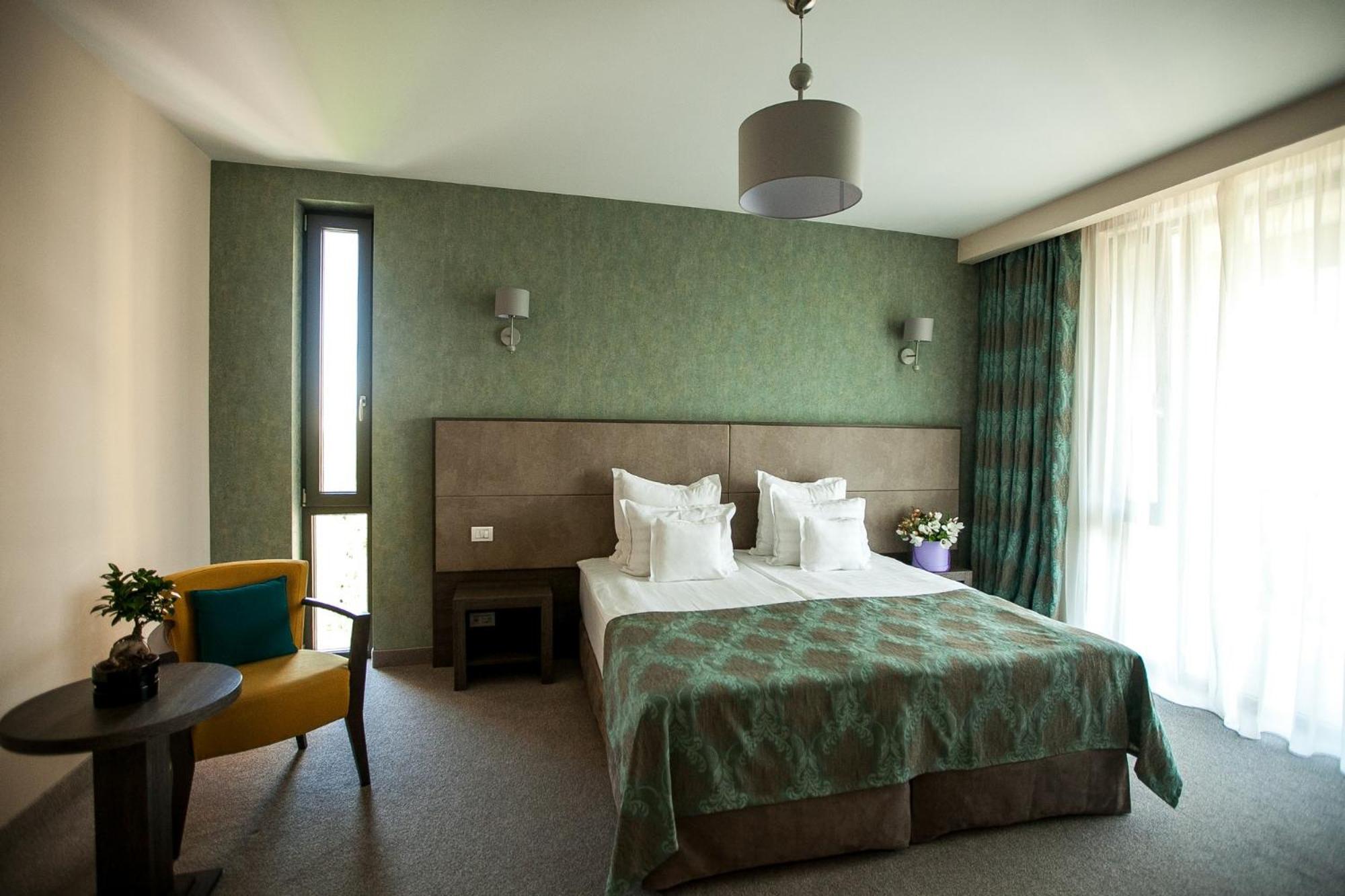 Standard Double Room - Photo 6