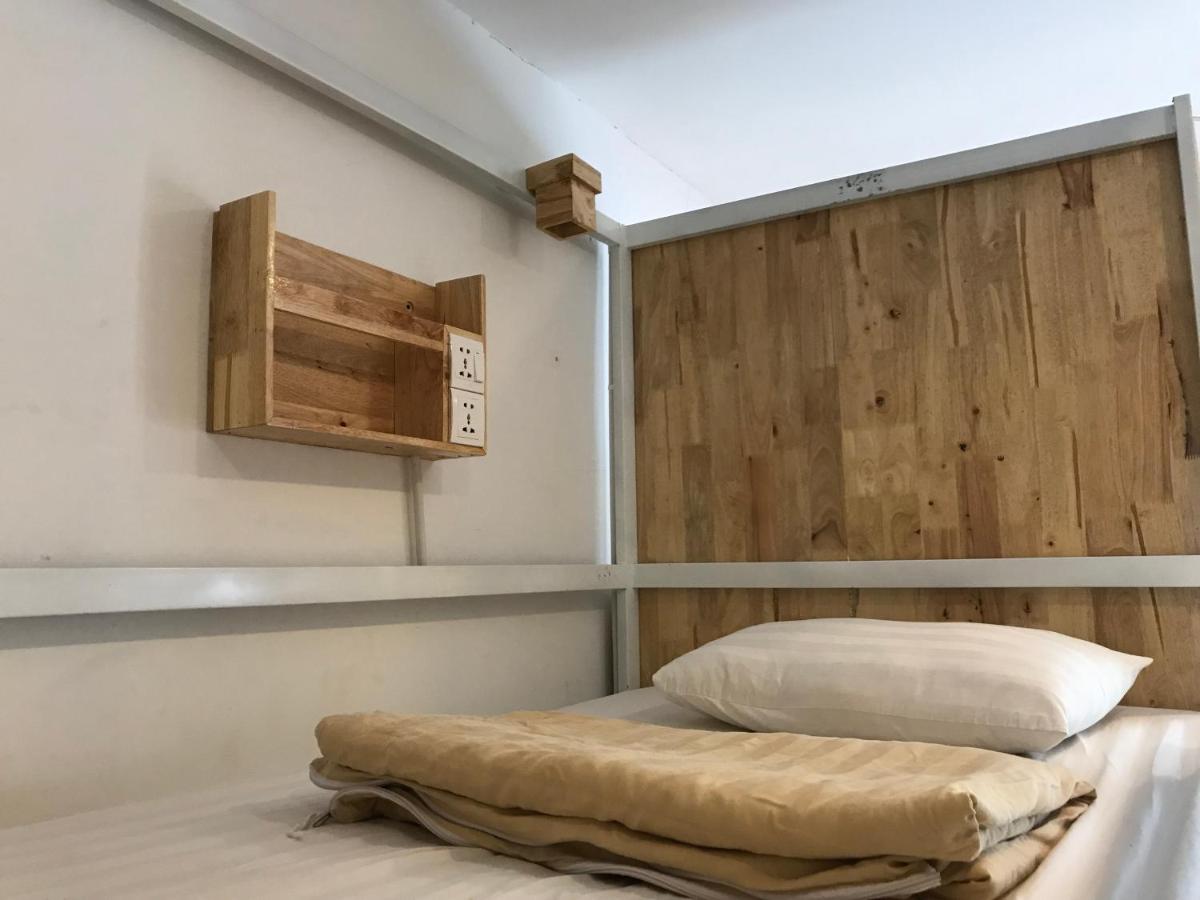 Bed in 6-Bed Mixed Dormitory Room photo 3