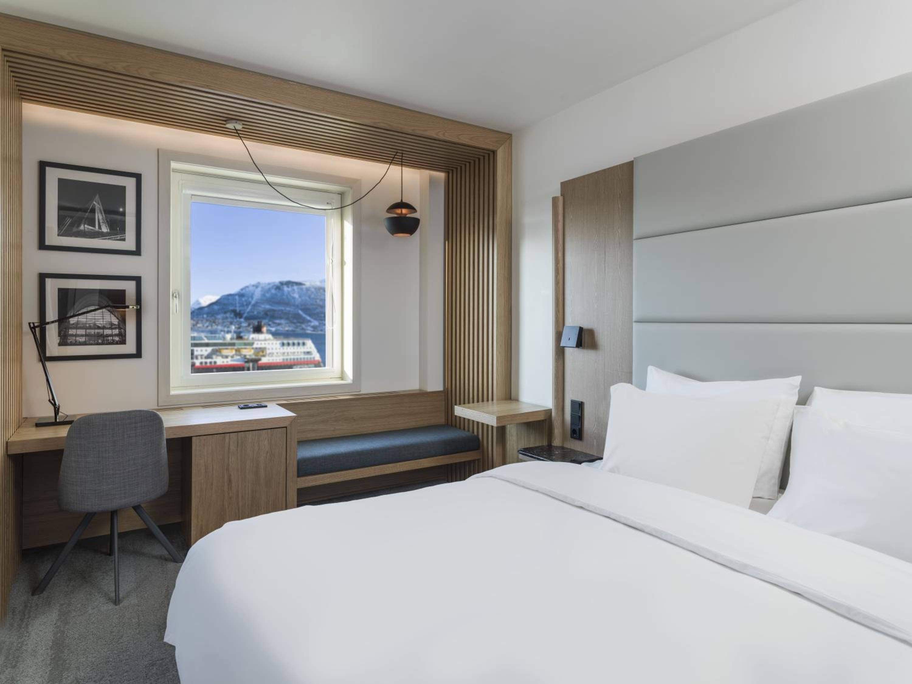 Standard Room with Sea View - Photo 1