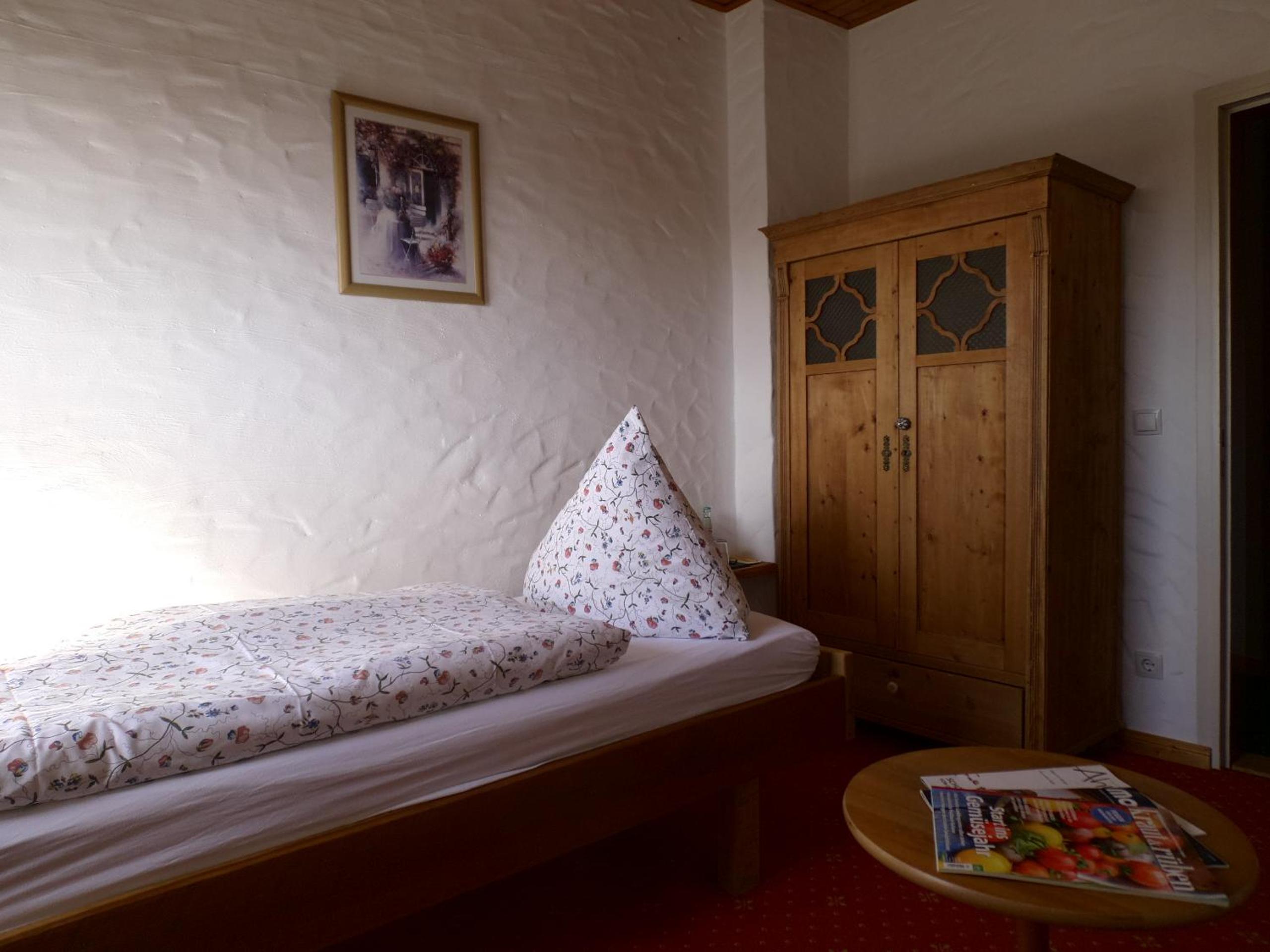 Single Room photo 1