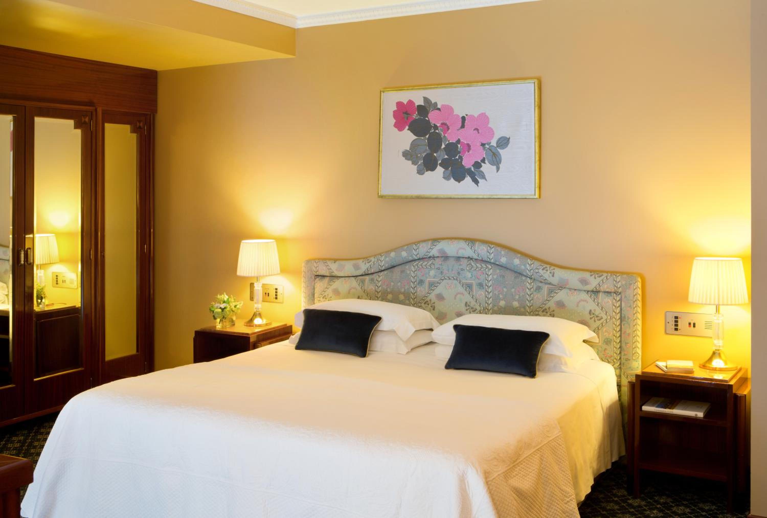 Suite - Photo 9