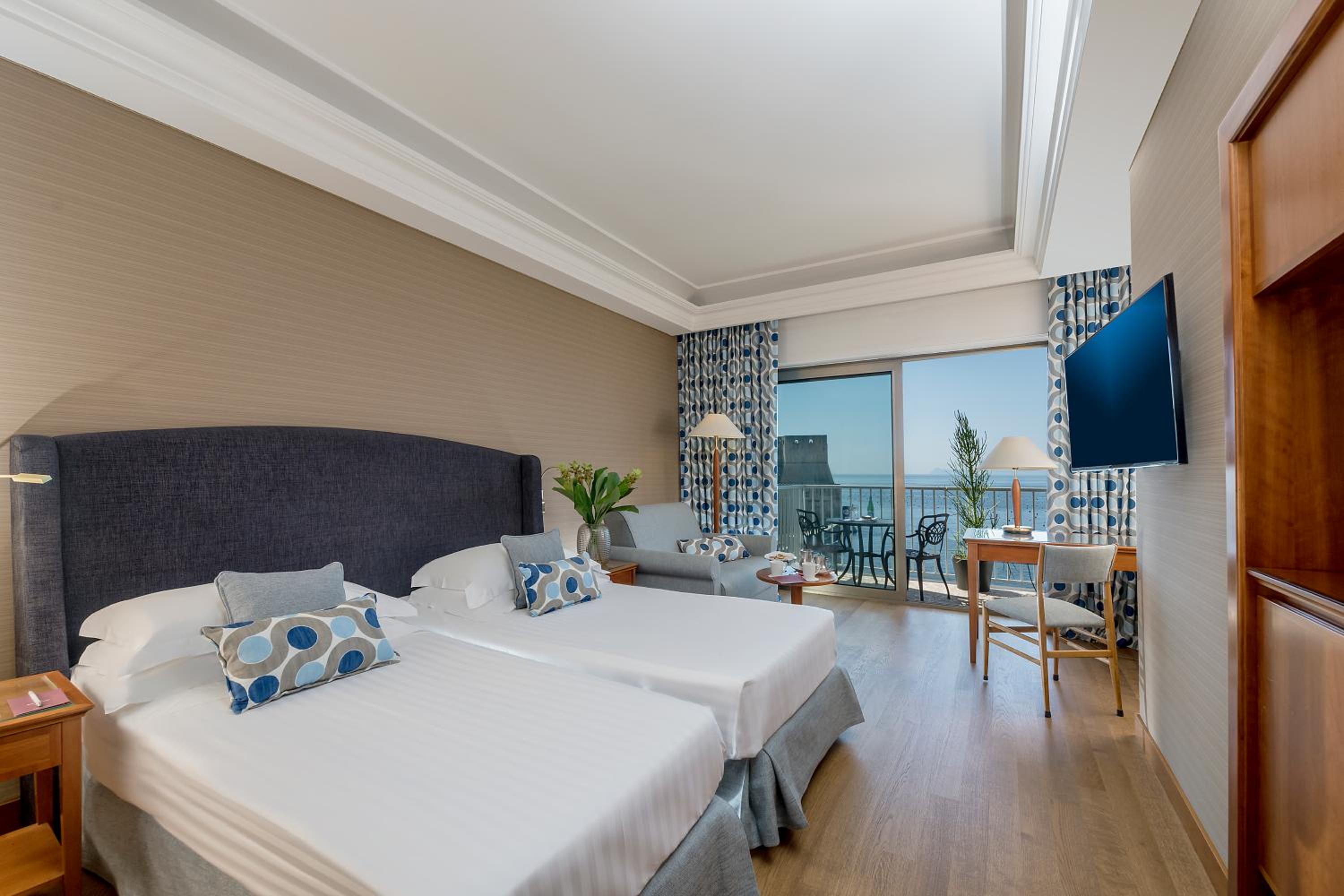 Superior Triple Room with Sea View