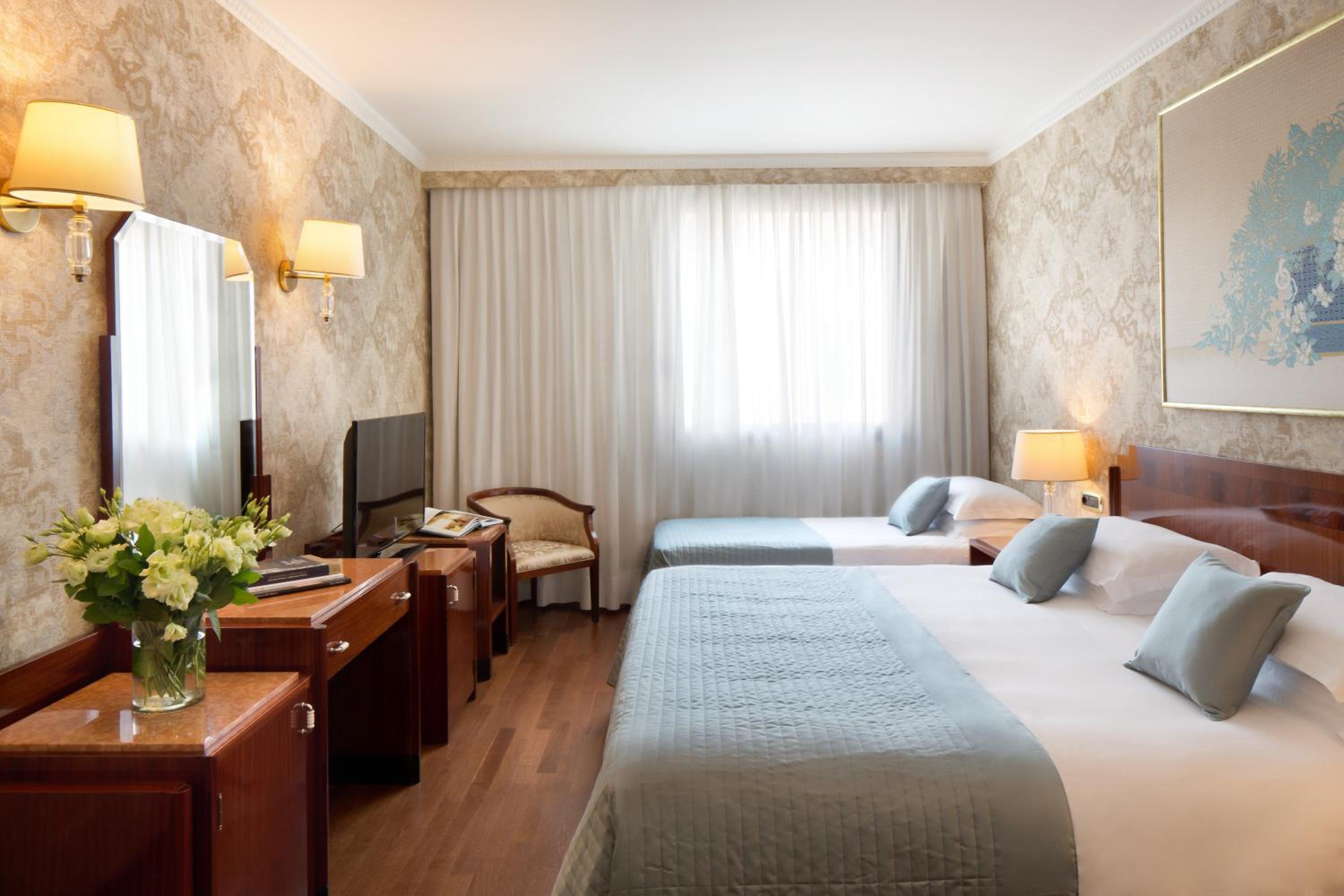 Triple Room - Photo 1