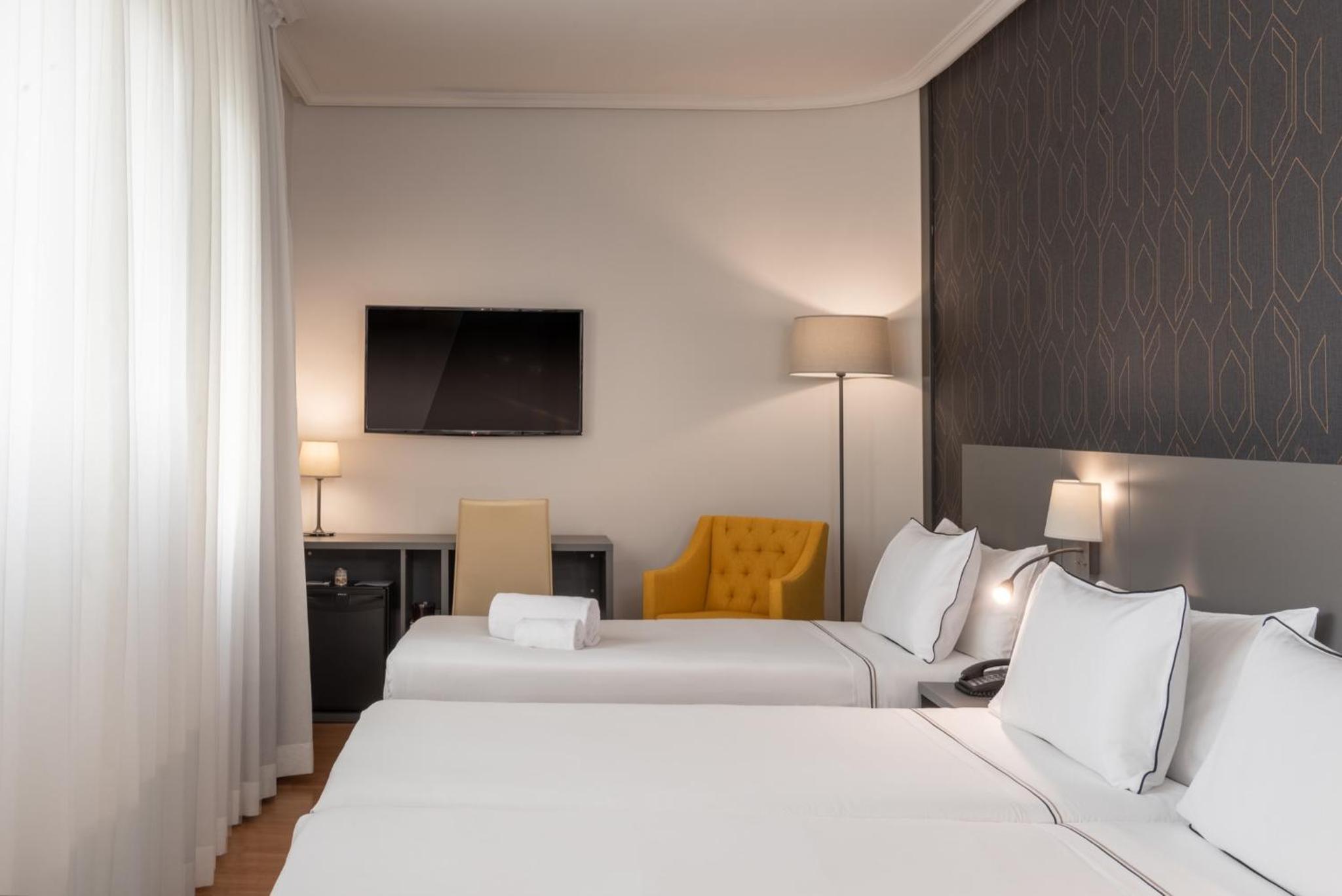 Triple Room - Photo 1