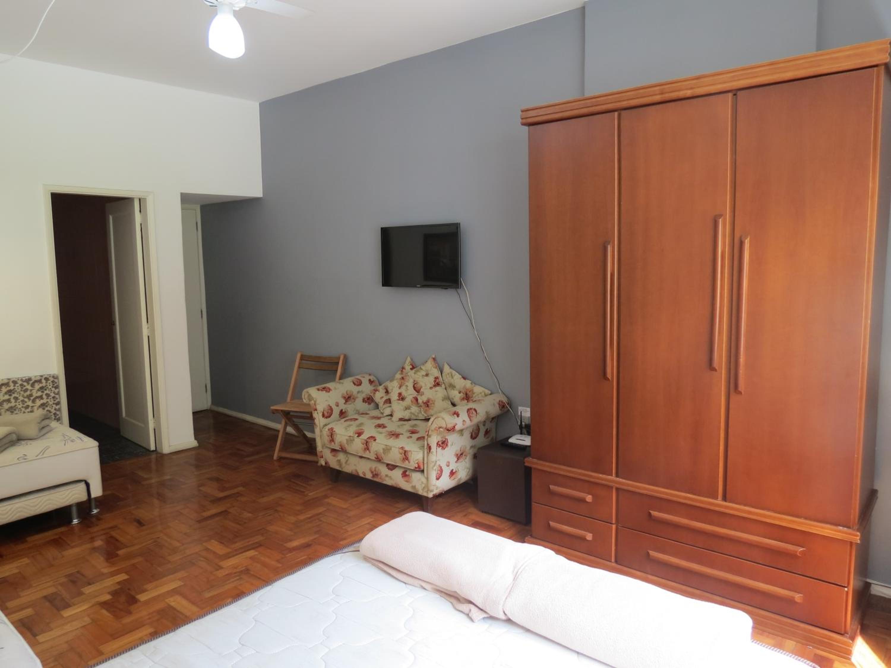 Apartment - Photo 34