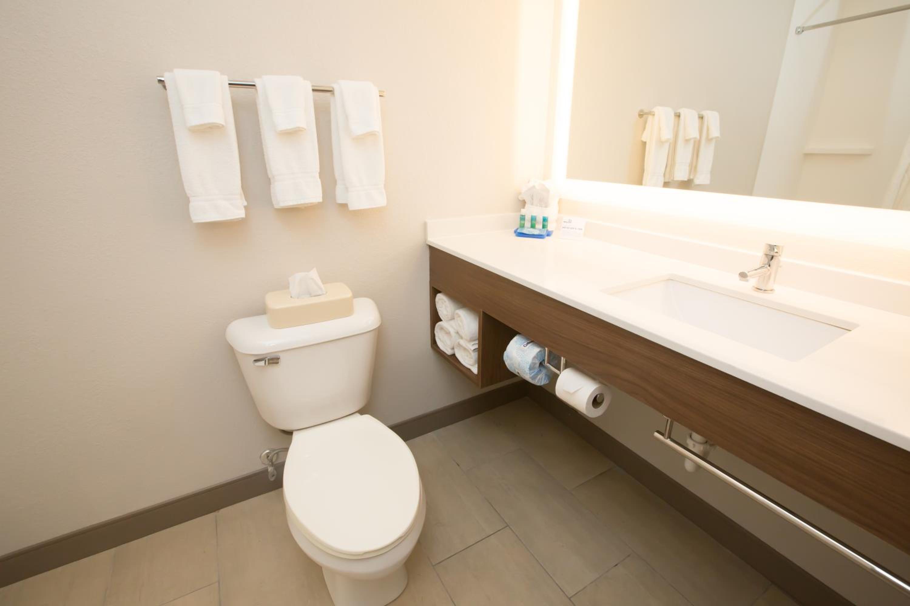 Standard Room - Photo 2