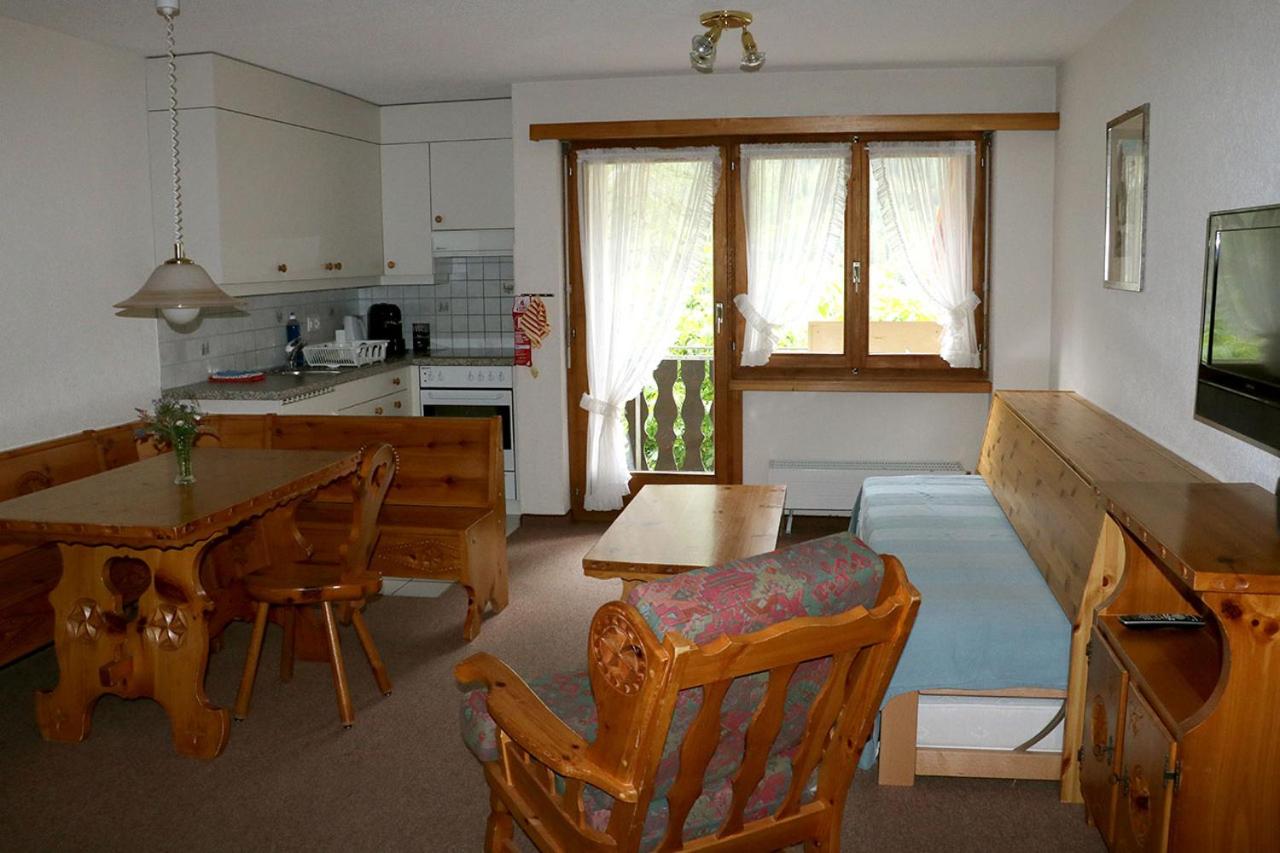 Apartment photo 2