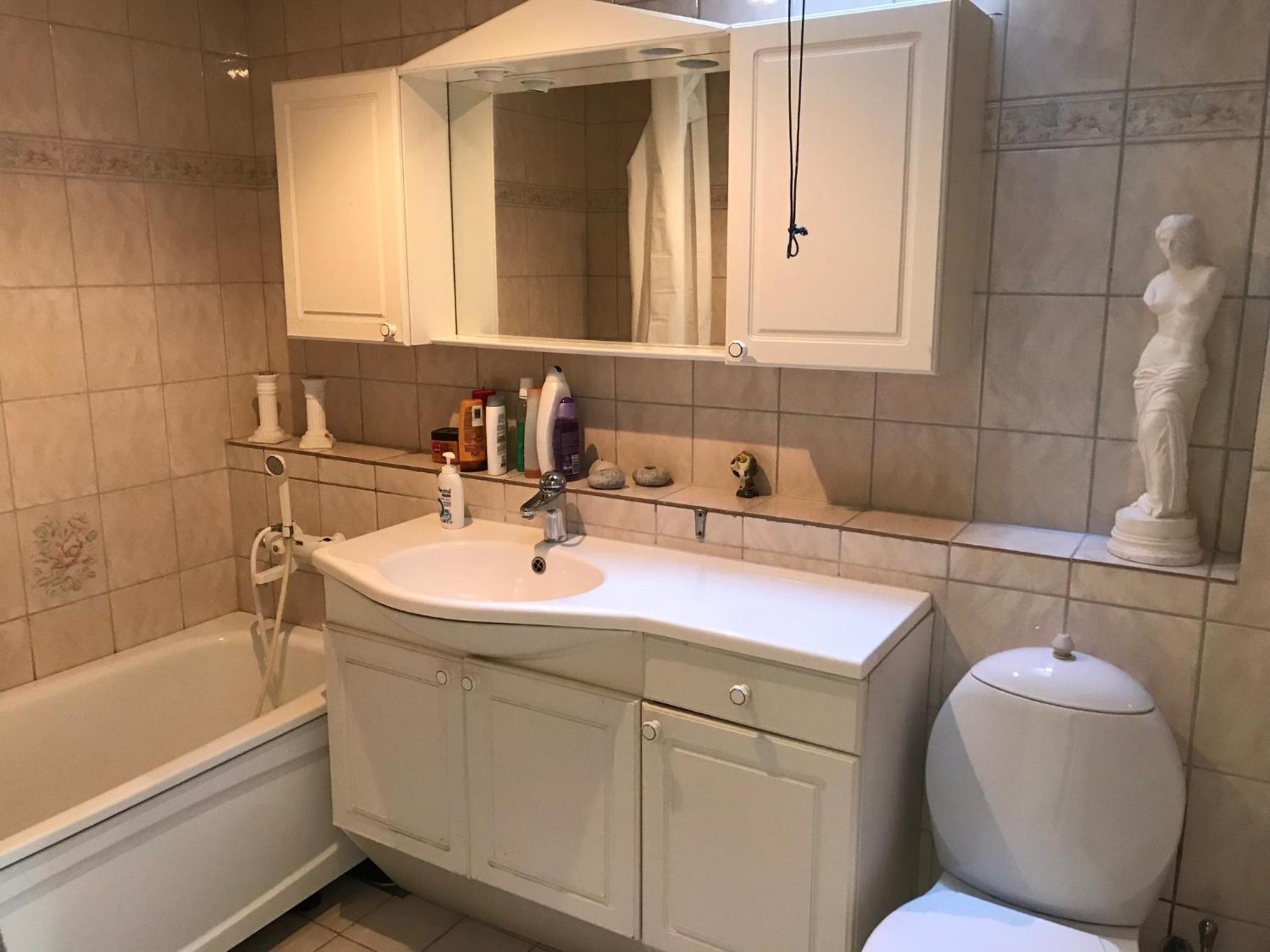 Two-Bedroom House photo 2