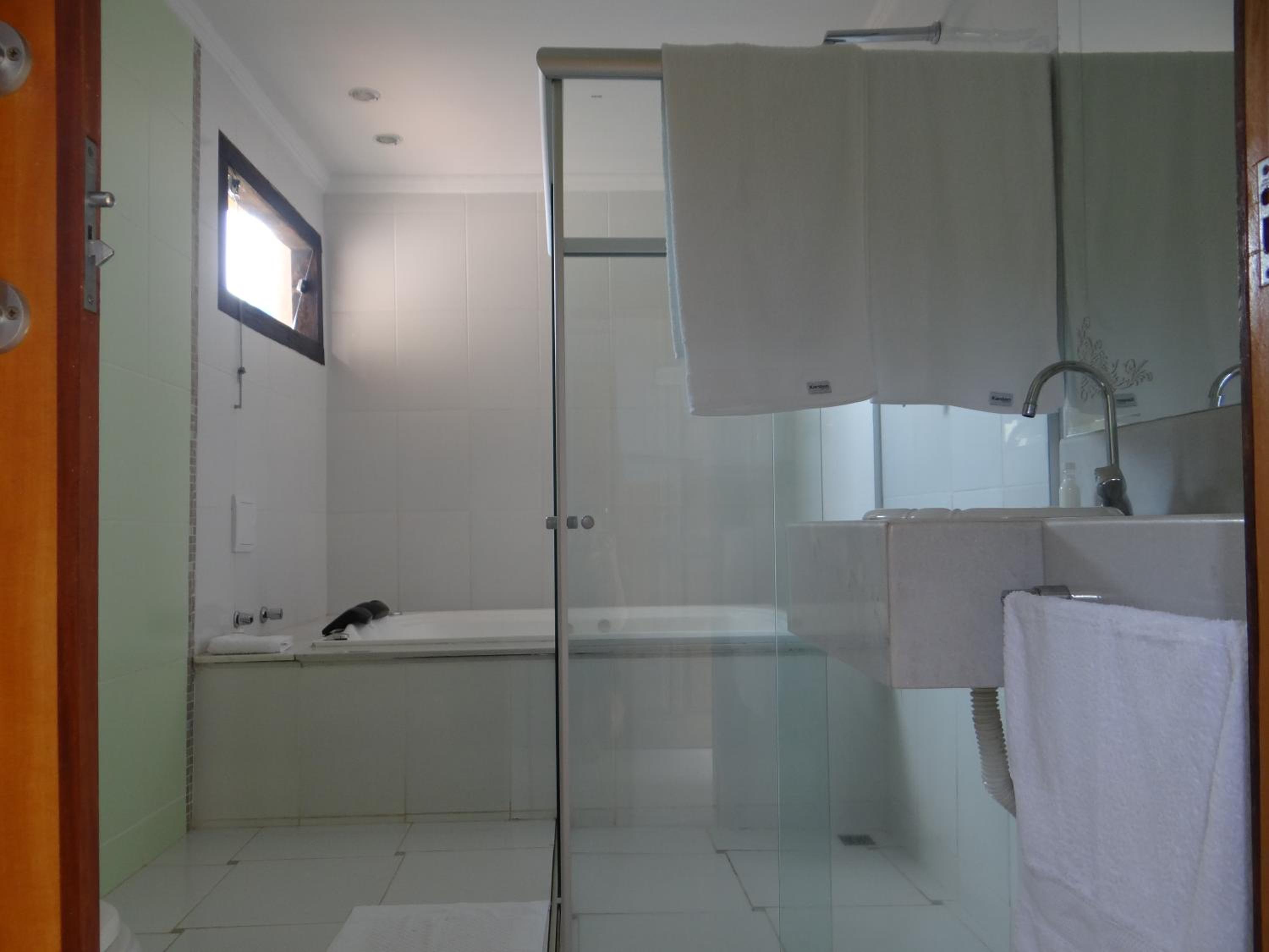 Double Room - Disability Access photo 2