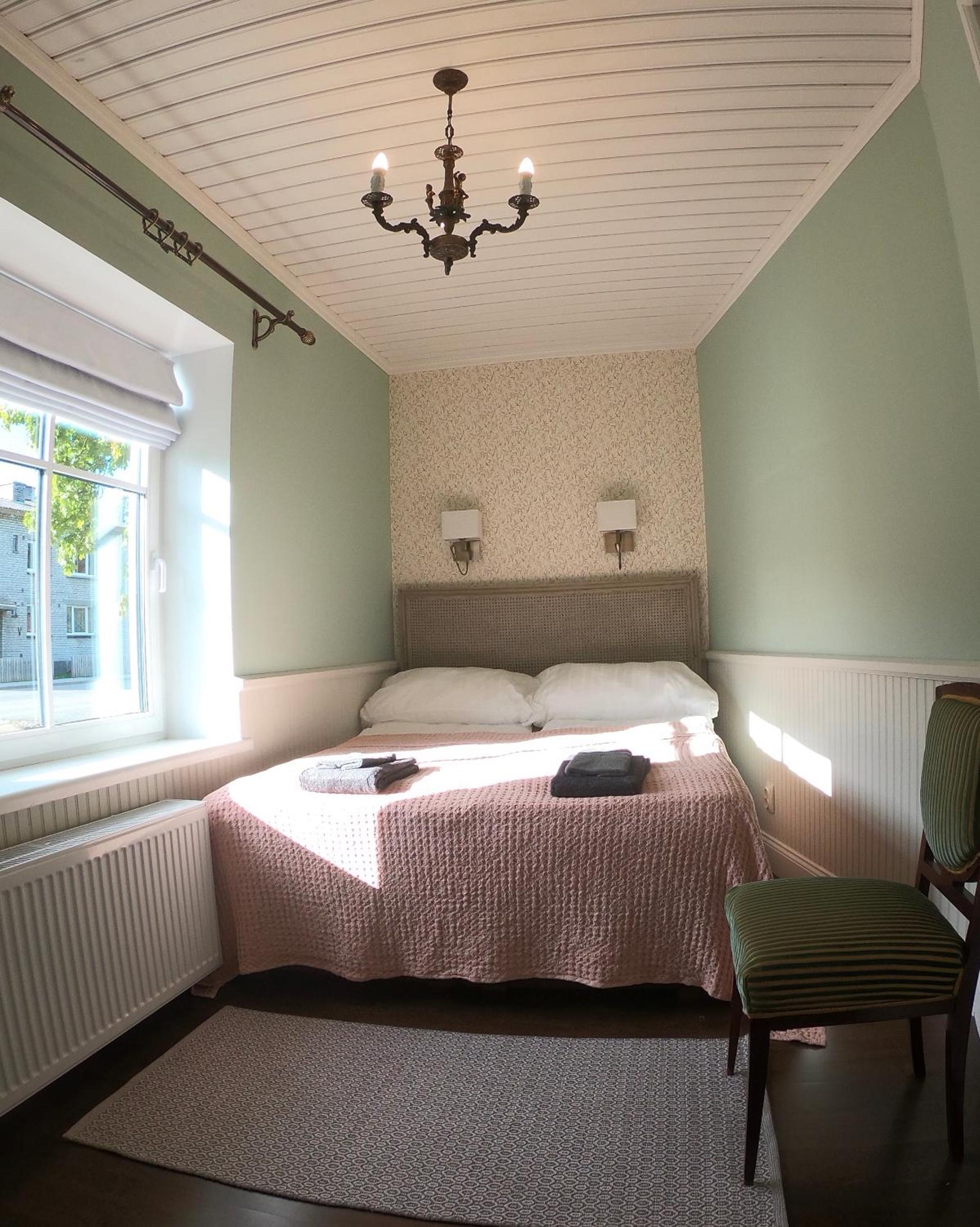 Double Room with Private Bathroom photo 1