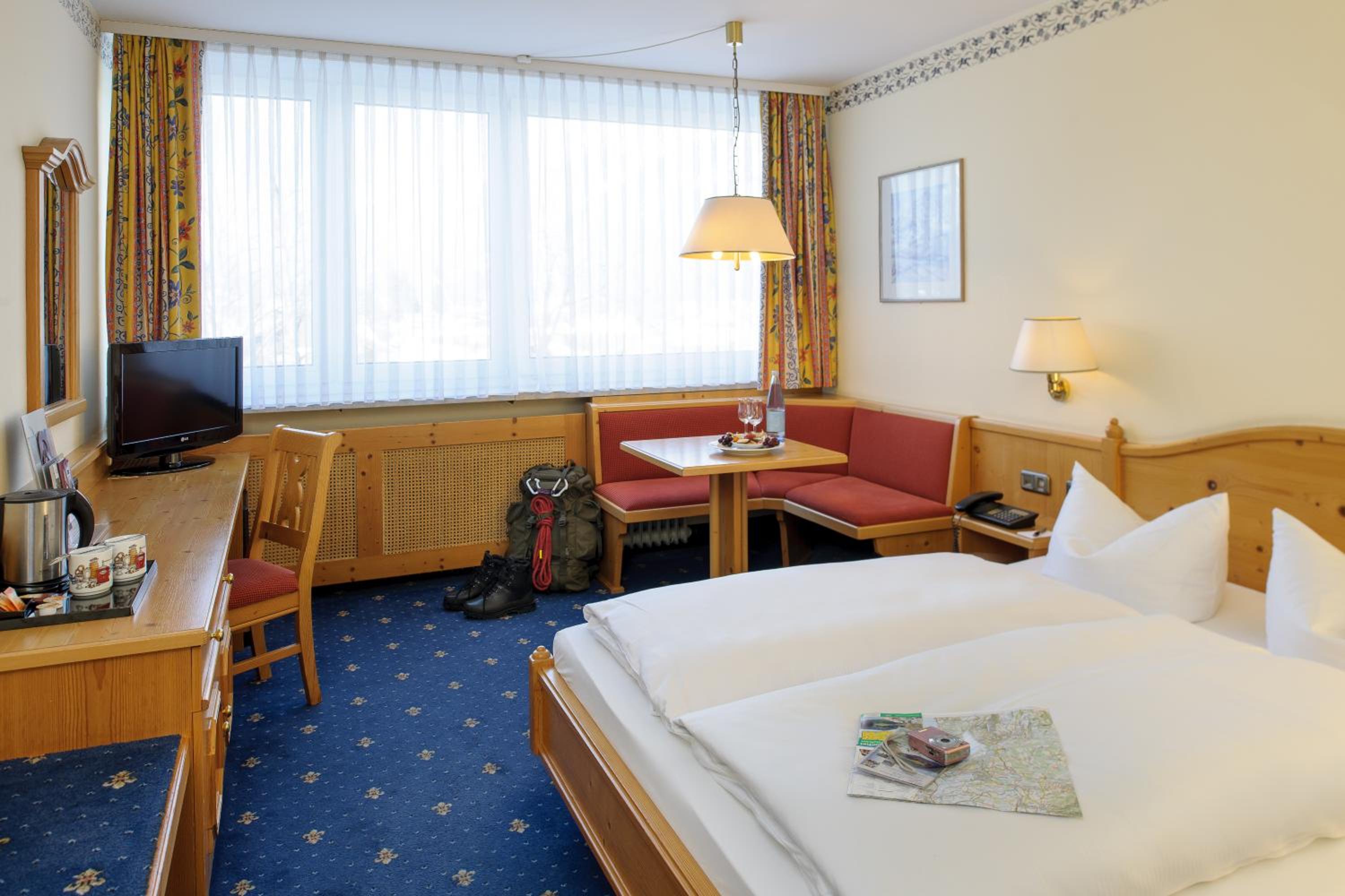 Standard Double Room - Photo 1