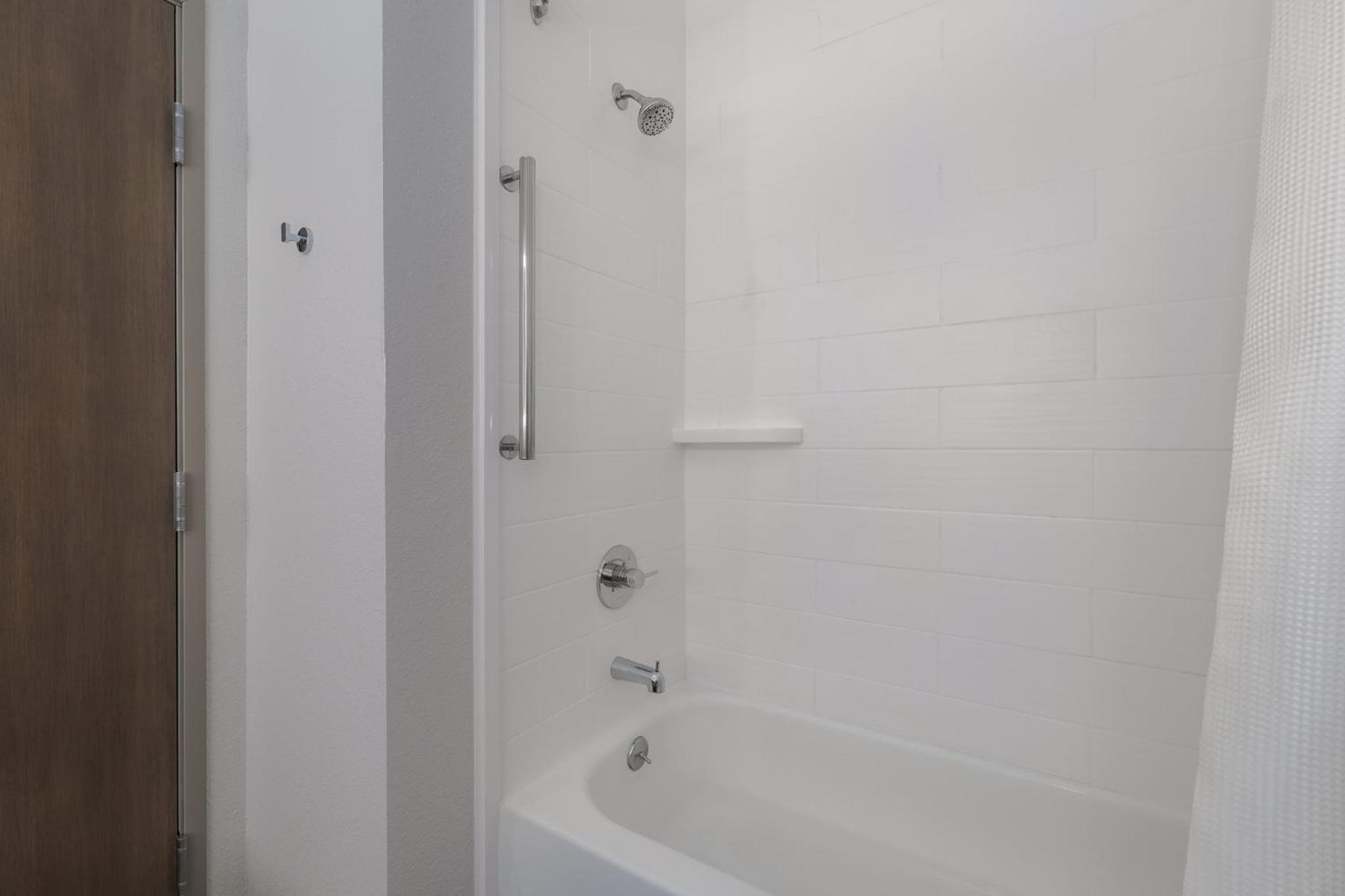 King Suite with Wet Bar