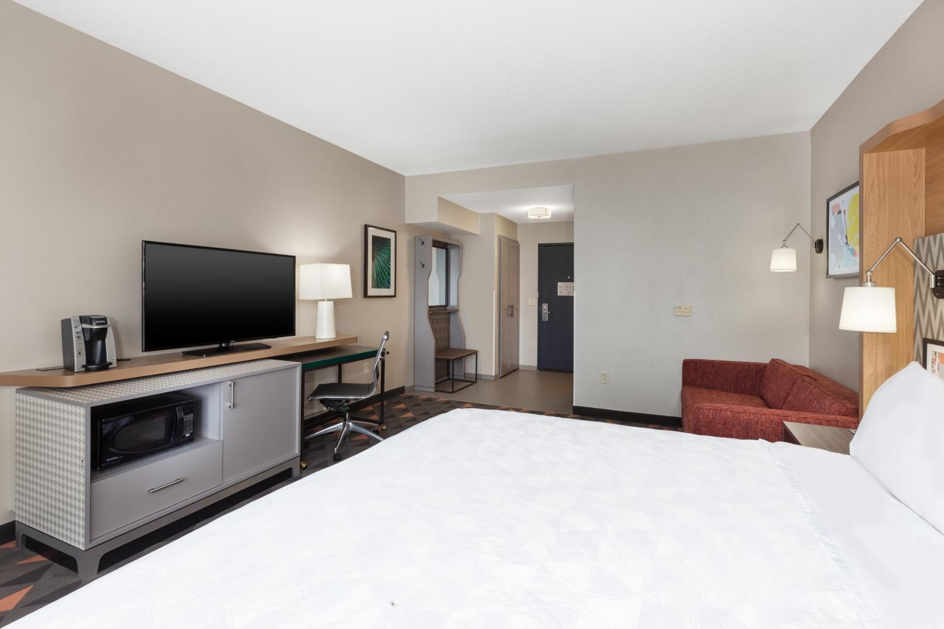 Premium King Room