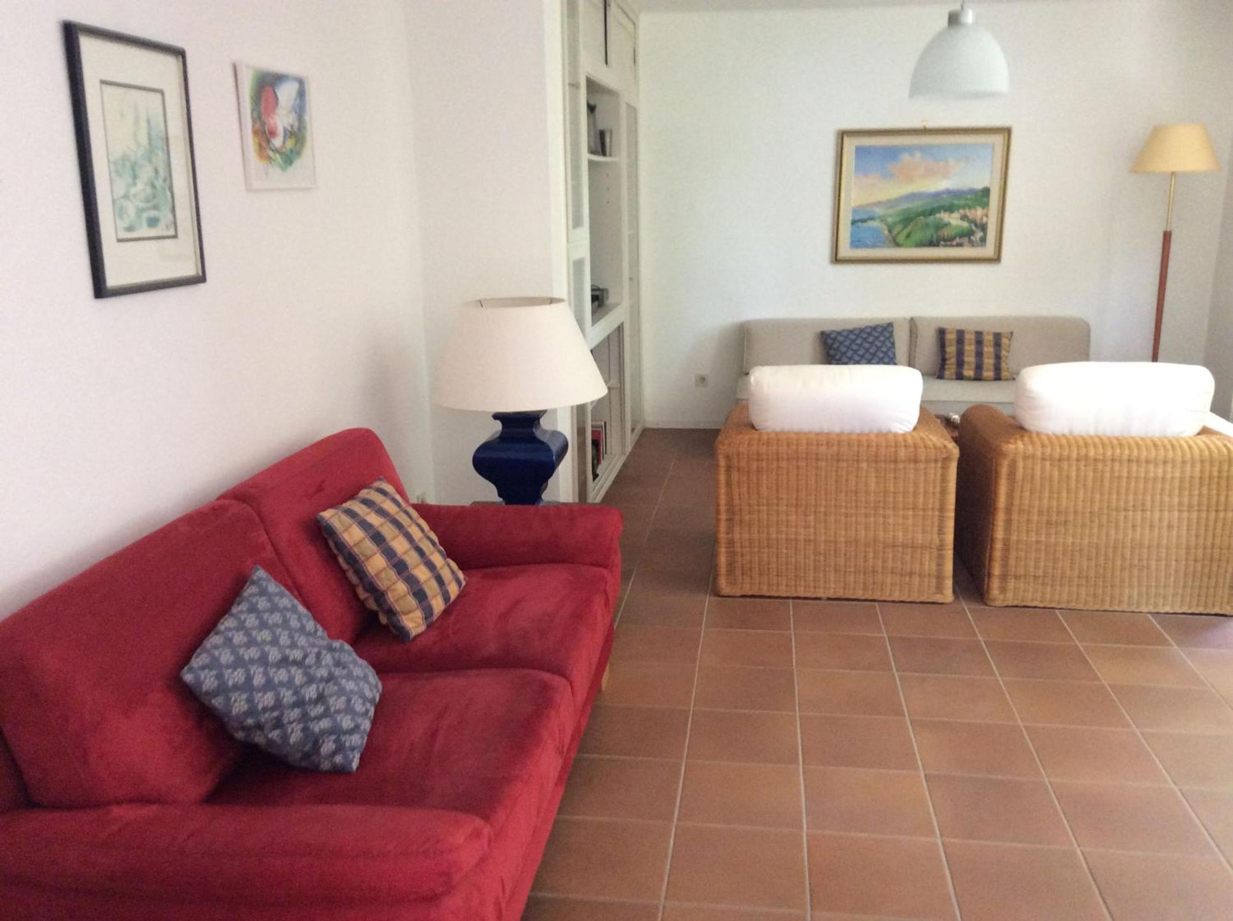 One-Bedroom Apartment with Garden View photo 3