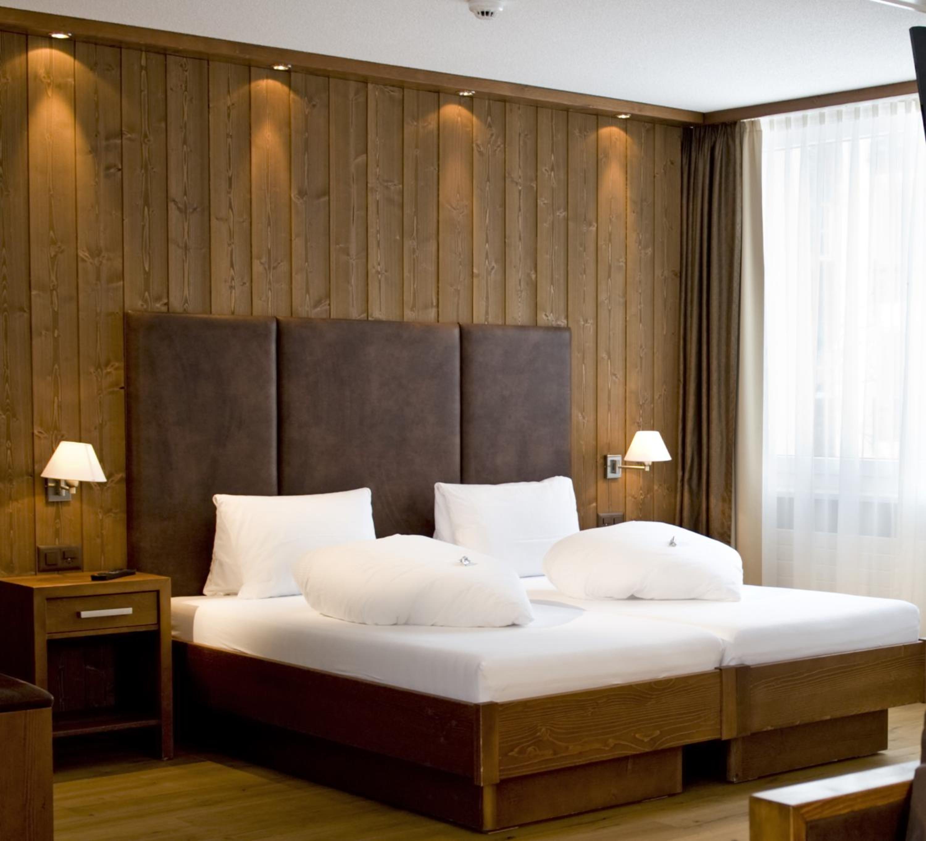 Double Room - Photo 3