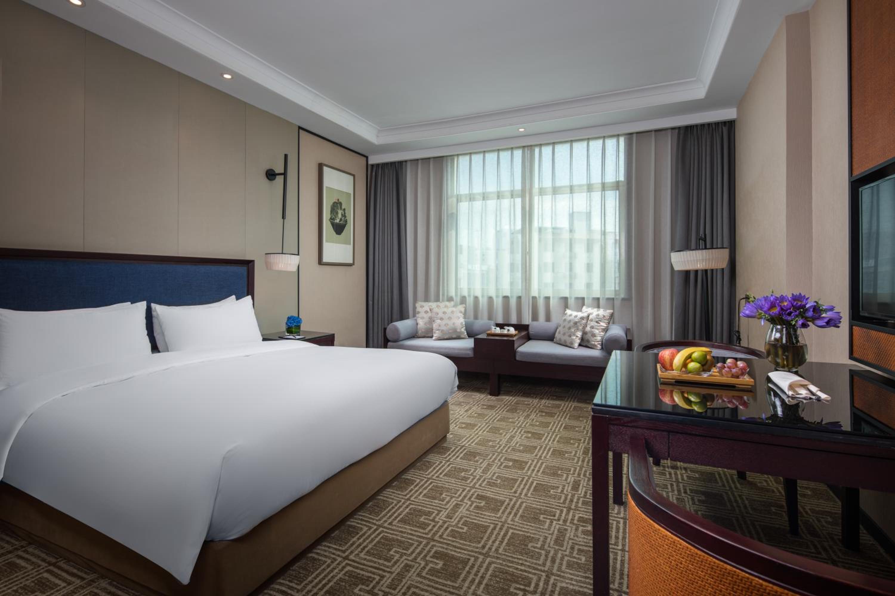 Executive King Room