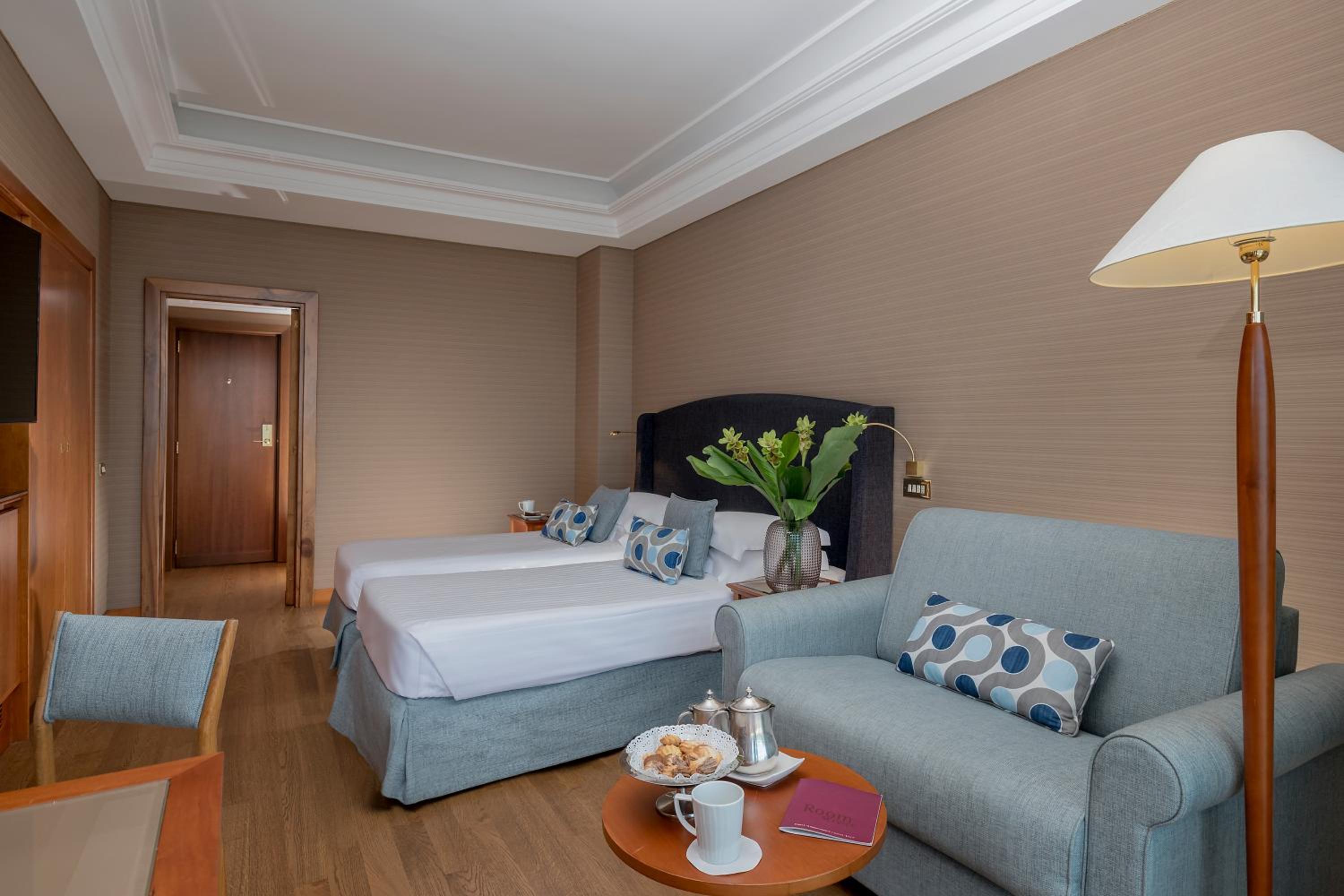 Superior Triple Room with Sea View
