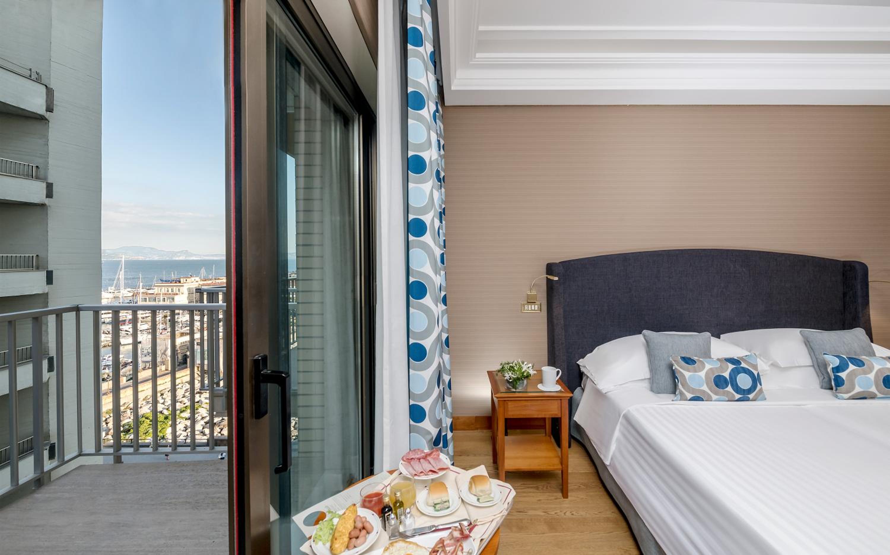 Double or Twin Room with Partial Sea View
