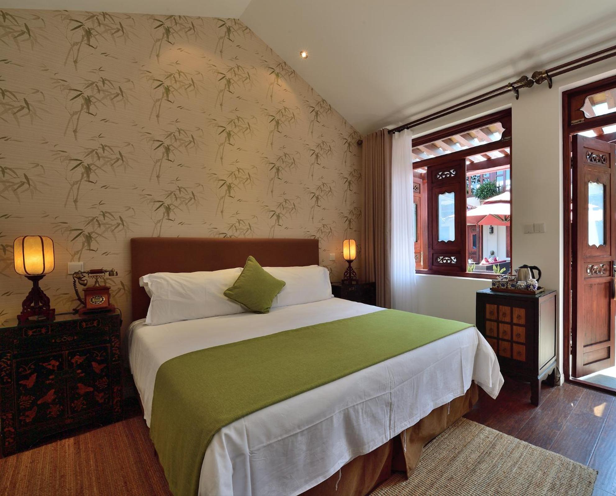 Deluxe Courtyard View Room - Photo 2