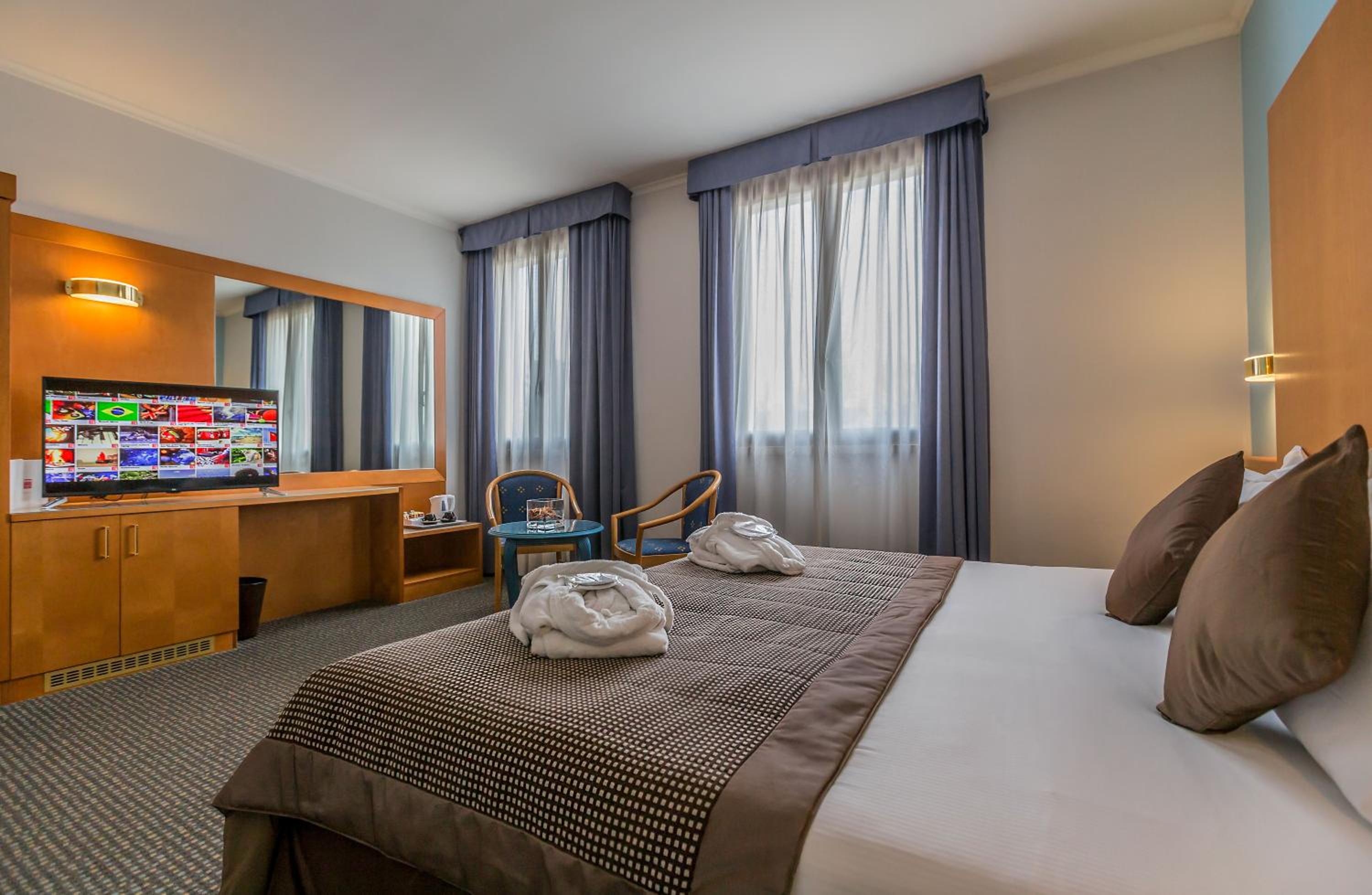 Junior Suite - Photo 1