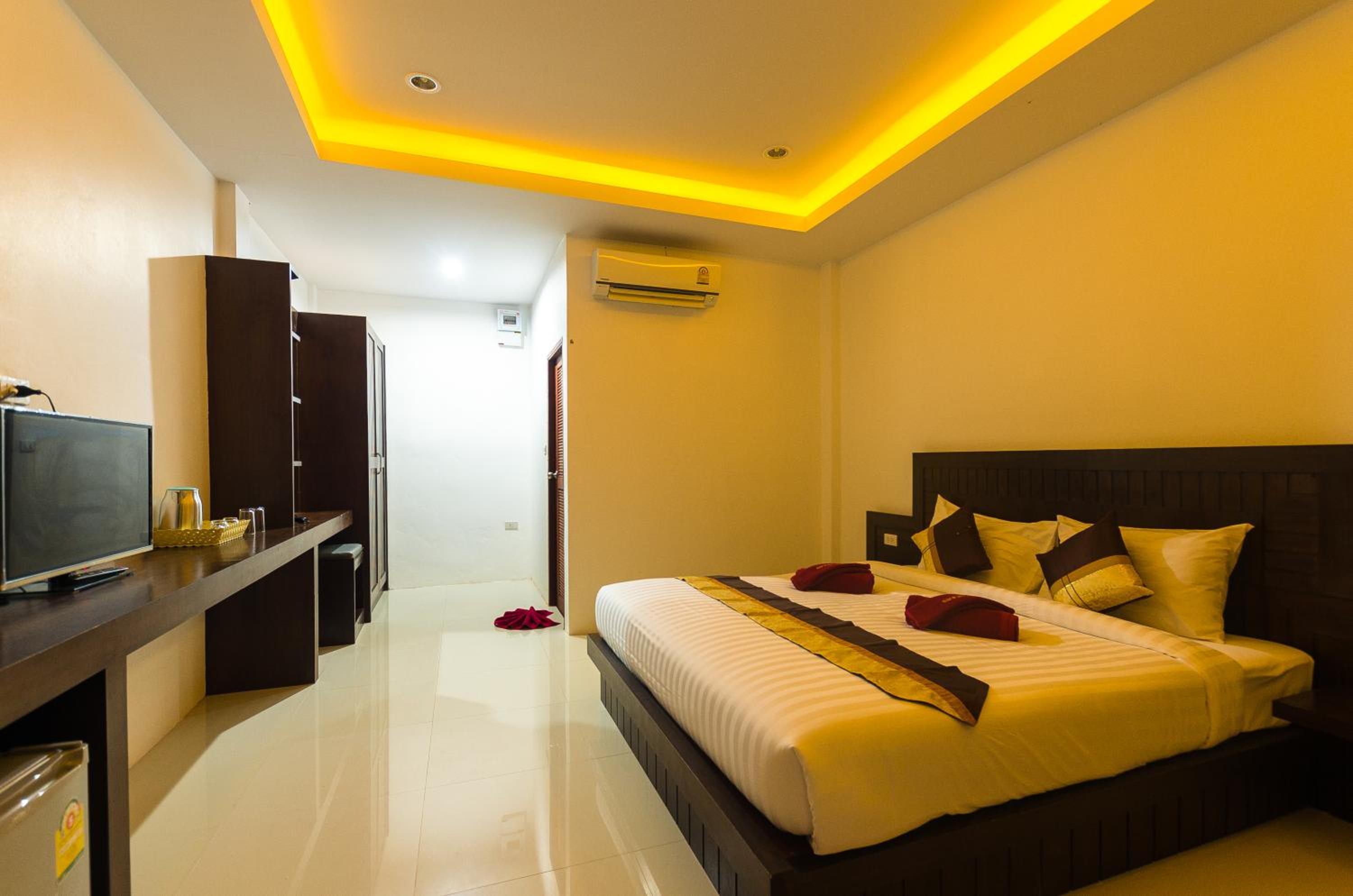 Double Room with Pool View
