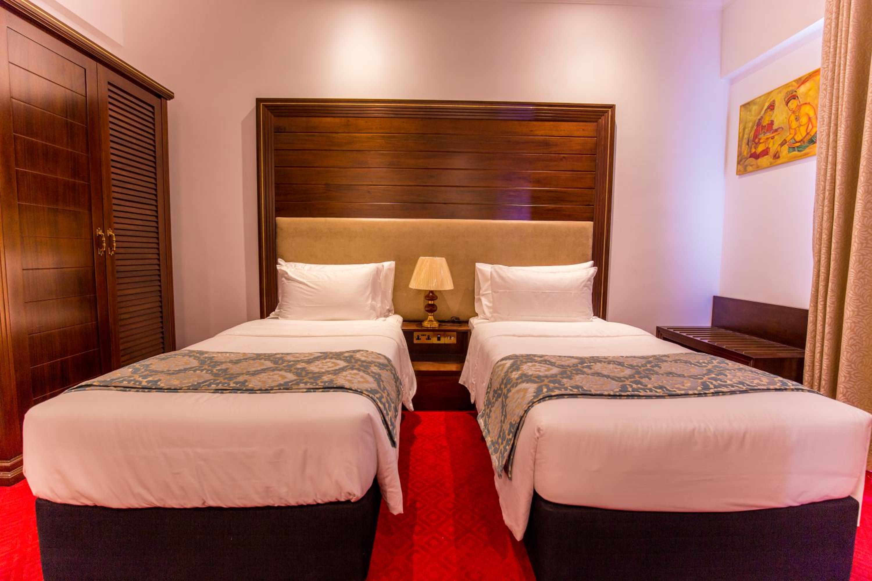 Deluxe Double or Twin Room
