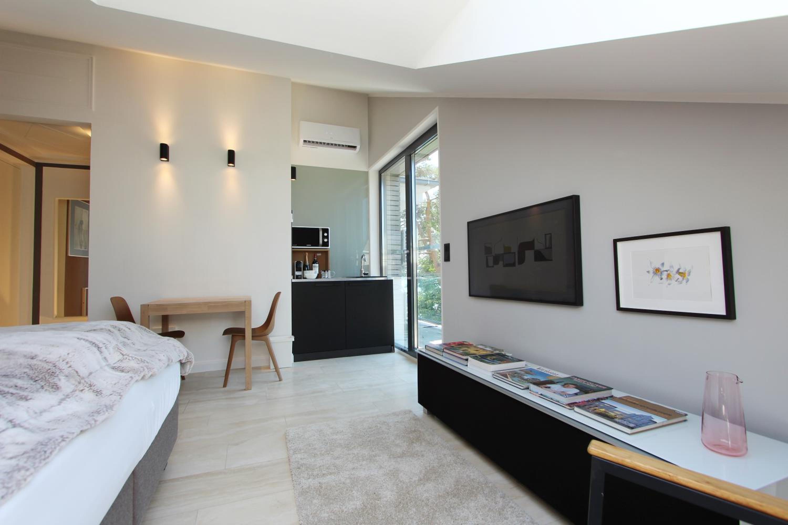 Apartment photo 3
