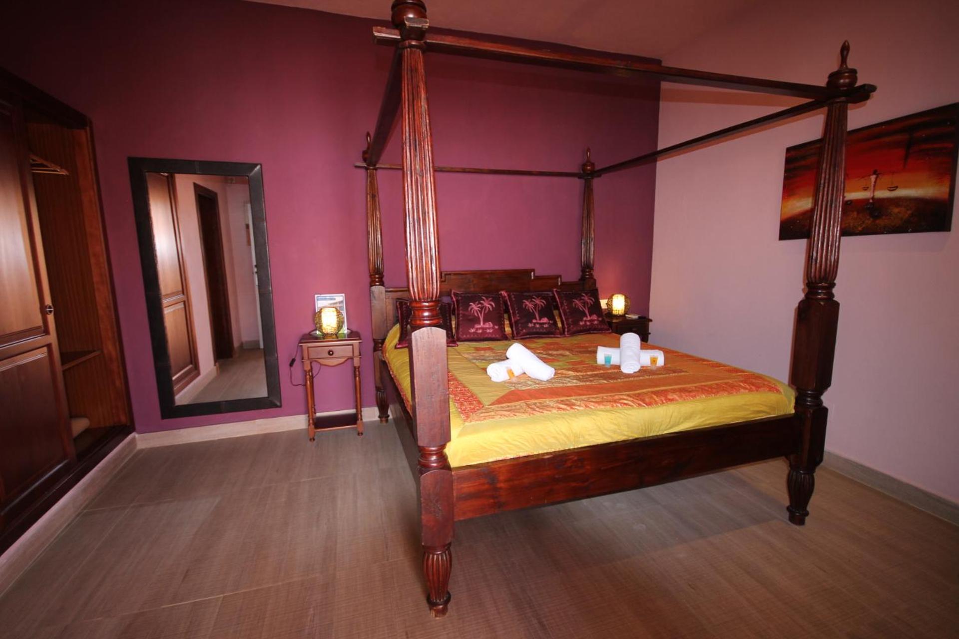 Large Double Room photo 2
